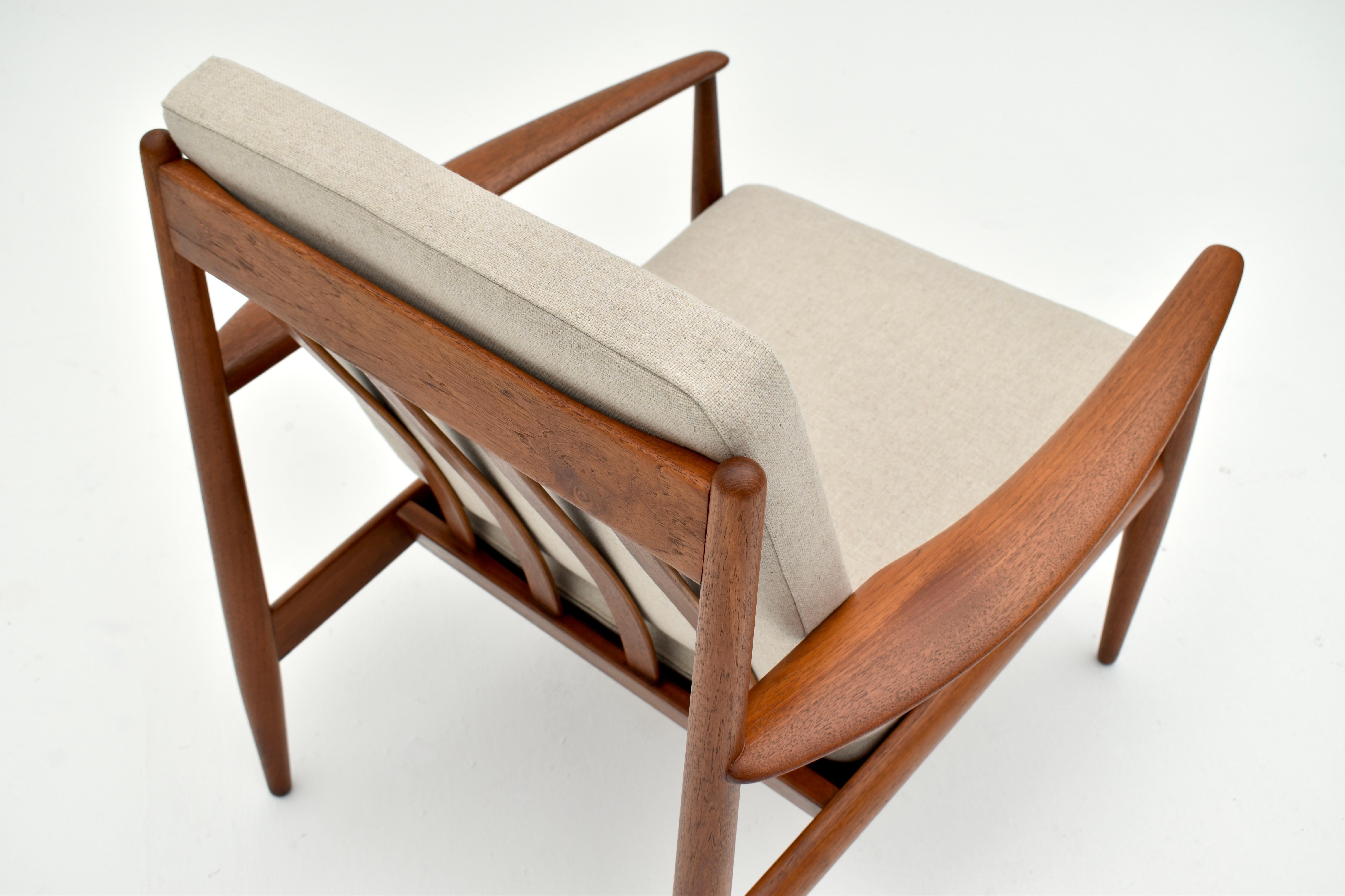 Scandinavian Modern 1960s Danish Grete Jalk Model 118 Teak Lounge Chair For France & Son