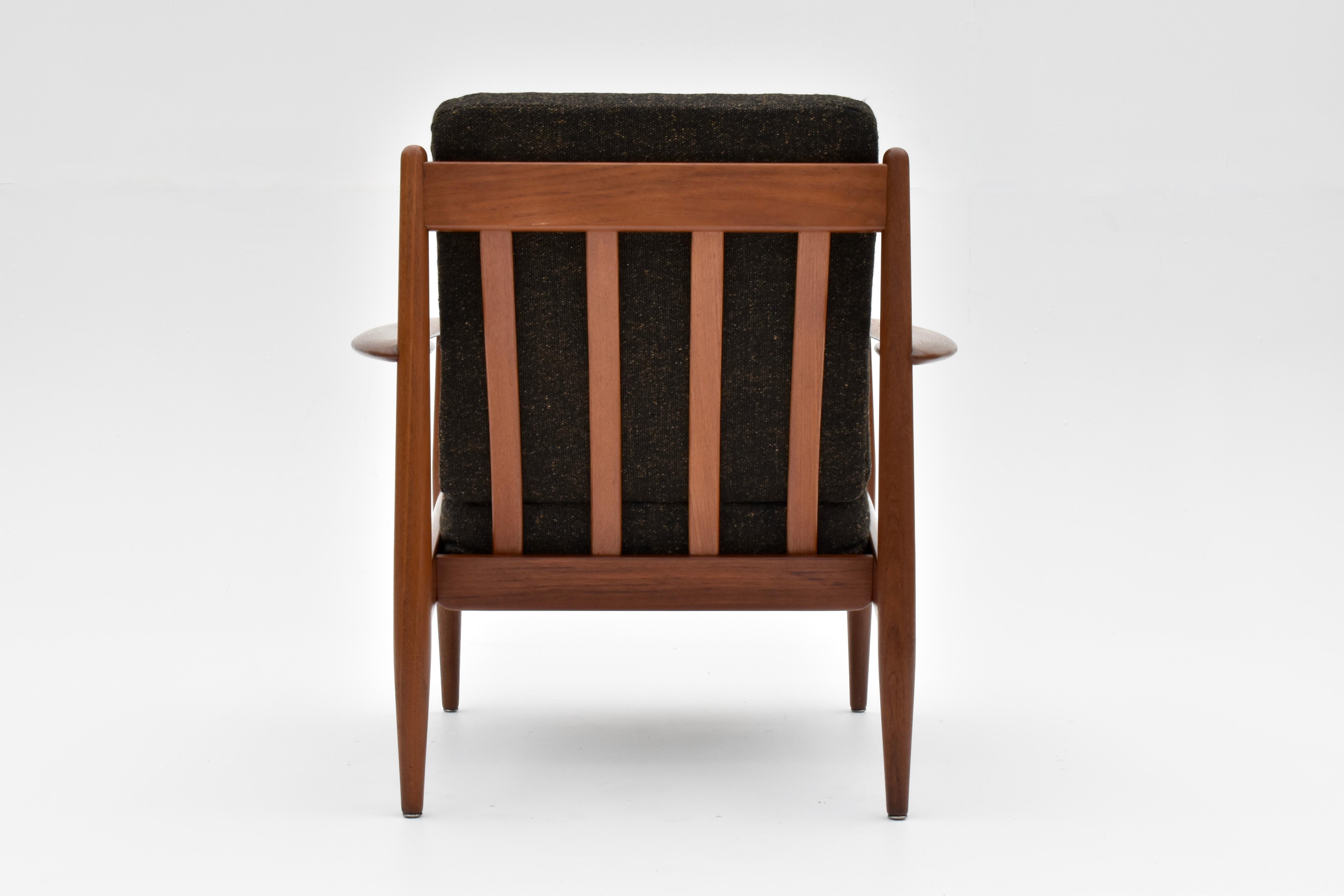 Fauteuil de salon danois Grete Jalk modèle 118 en teck des années 1960 pour France & Son en vente 2