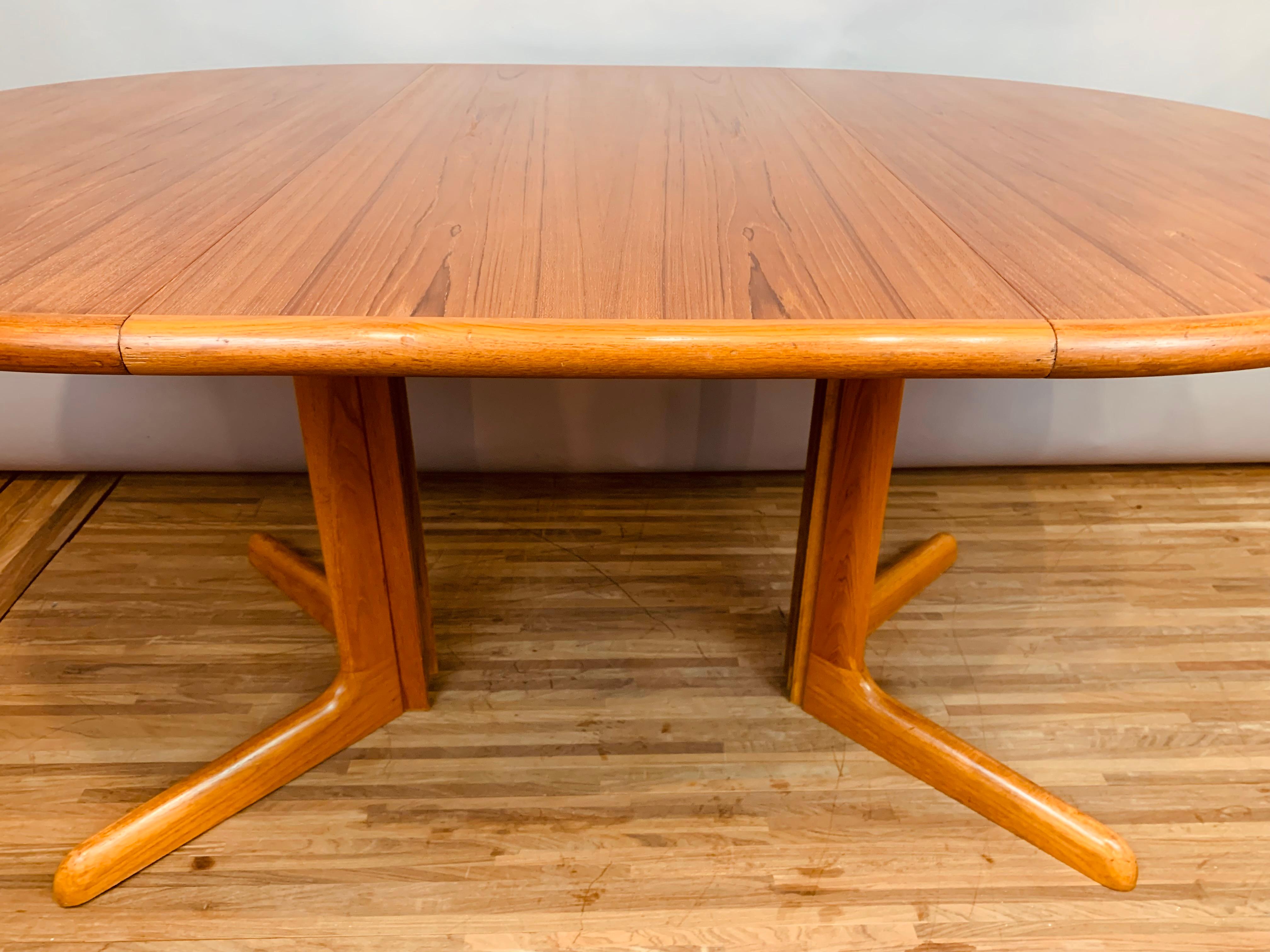 Metal 1960s Danish Gudme Møblefabrik Teak Extendable One Leaf Pedestal Dining Table