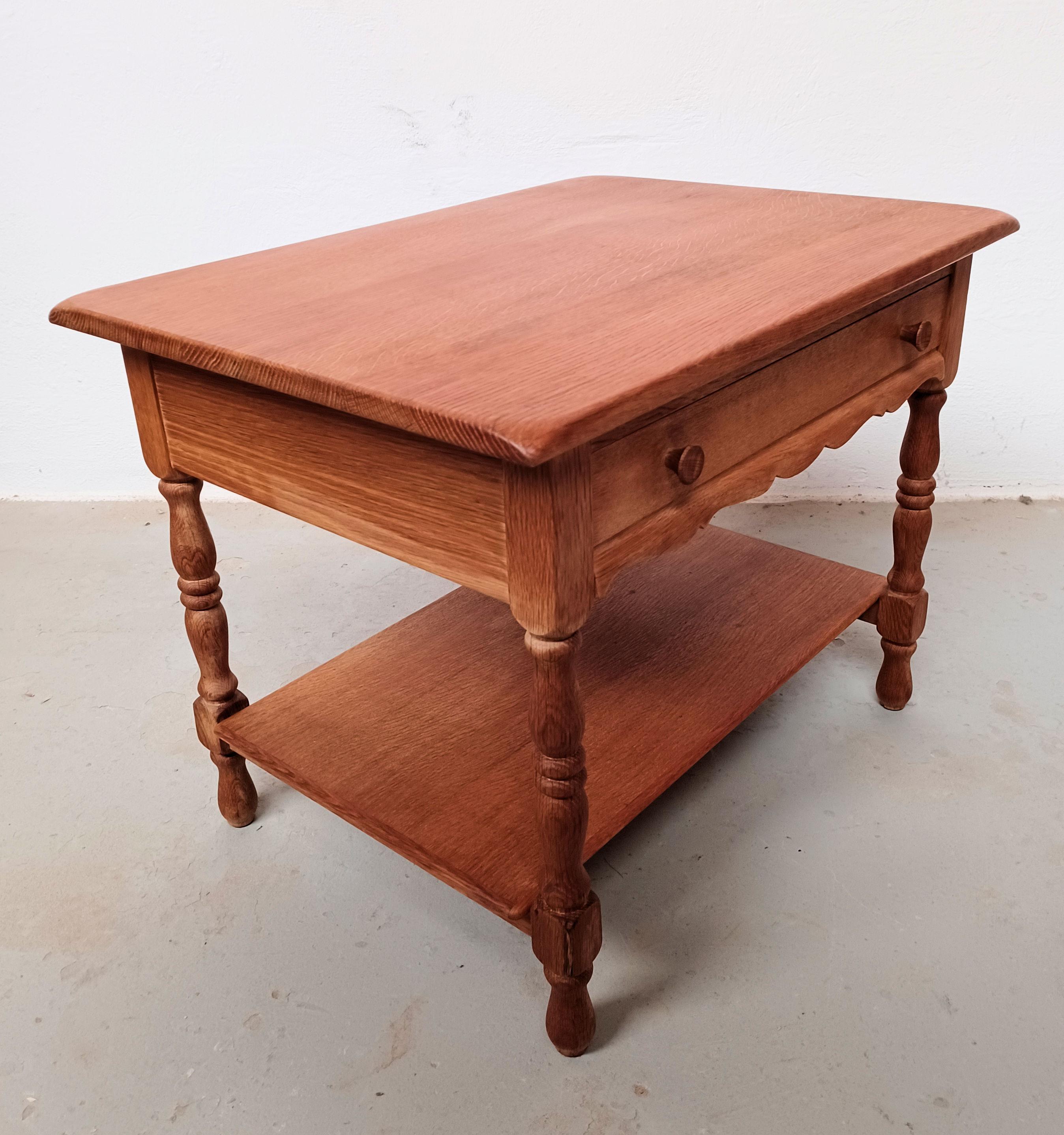 Mesa auxiliar y de costura danesa Henning Kjærnulf de roble de 1960 en venta 6