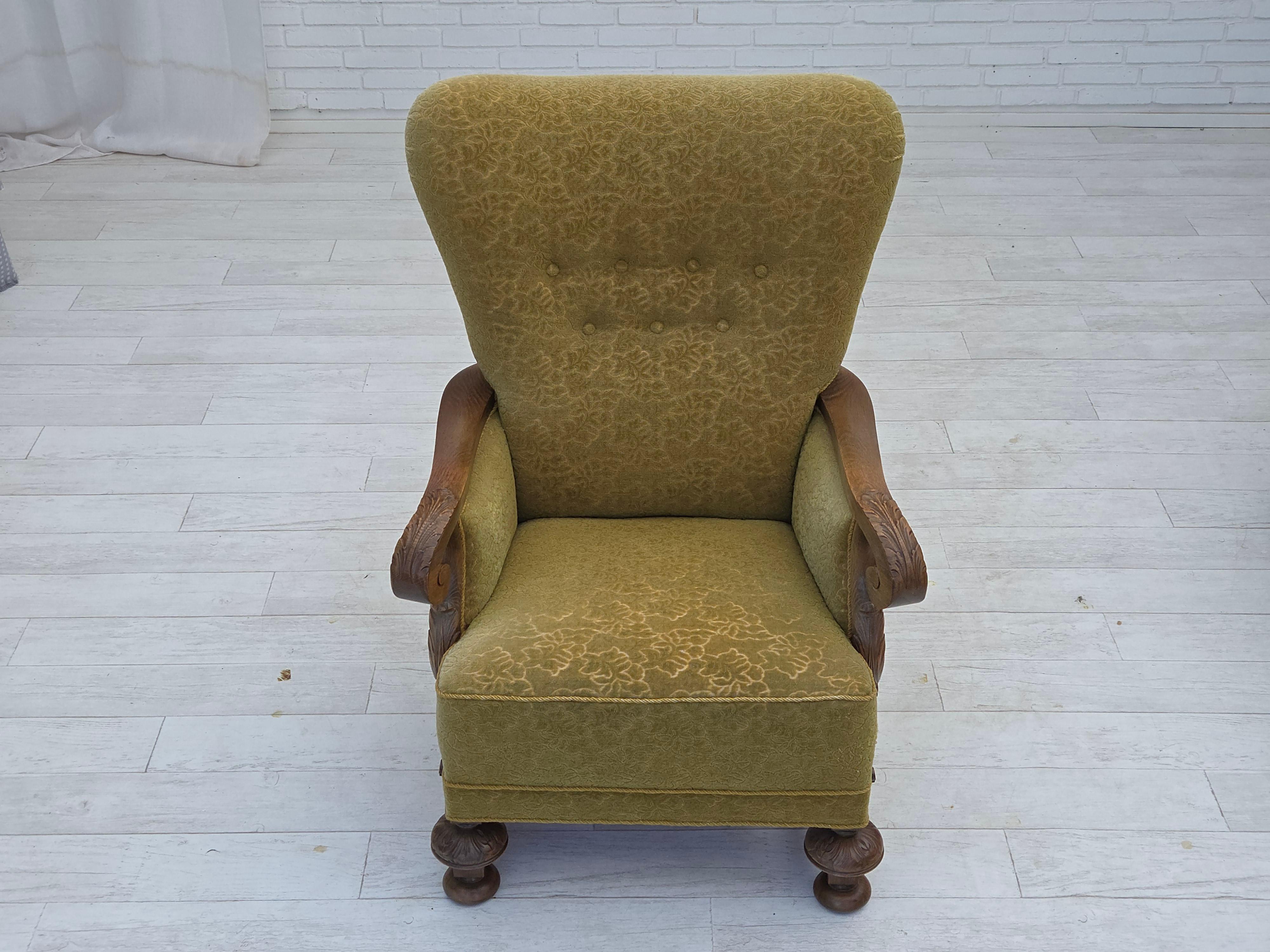 Poltrona a schienale alto Wood Wood degli anni '60, tessuto in cotone/lana, legno massiccio di Oak. in vendita 3