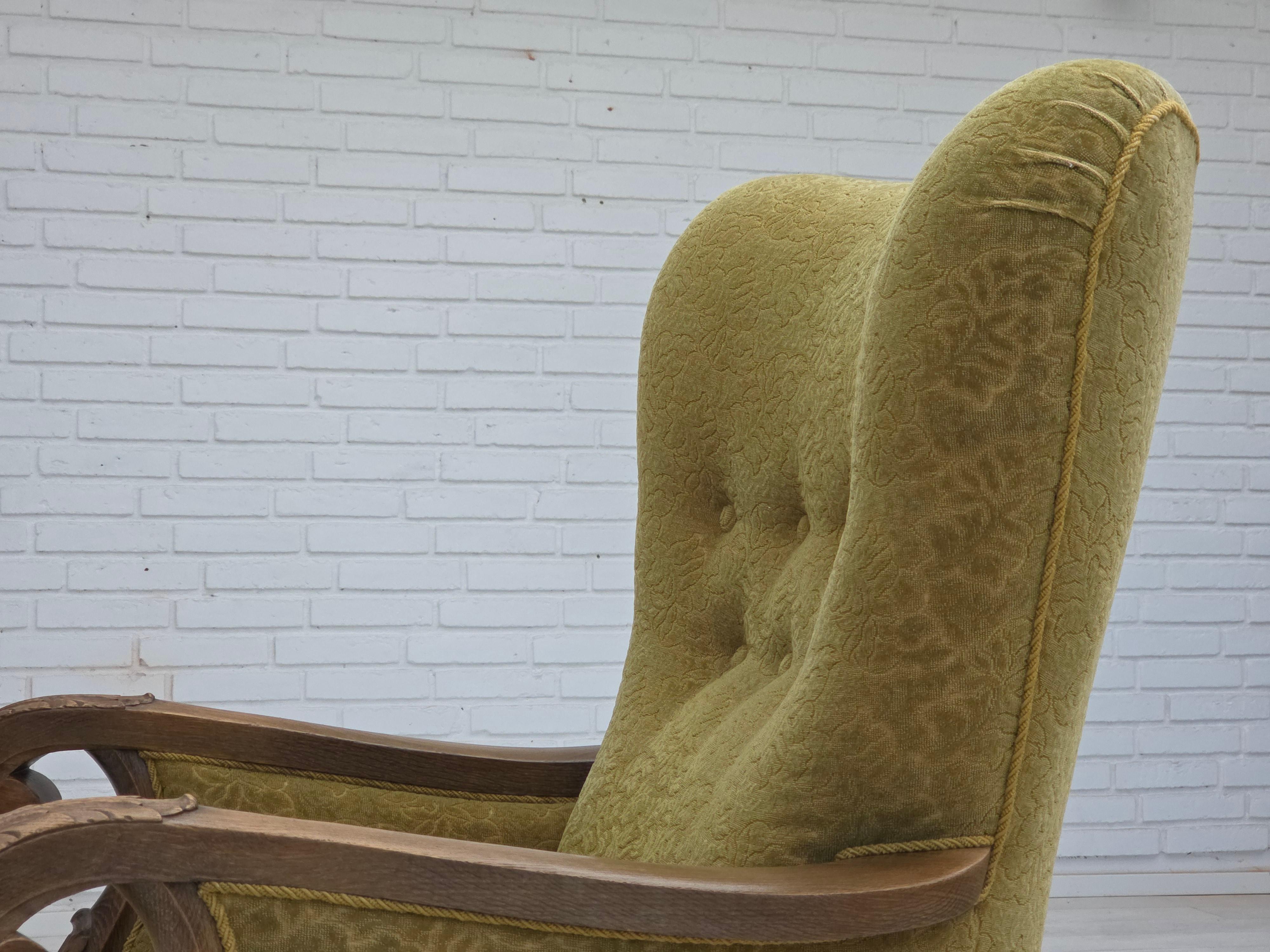 Poltrona a schienale alto Wood Wood degli anni '60, tessuto in cotone/lana, legno massiccio di Oak. in vendita 10