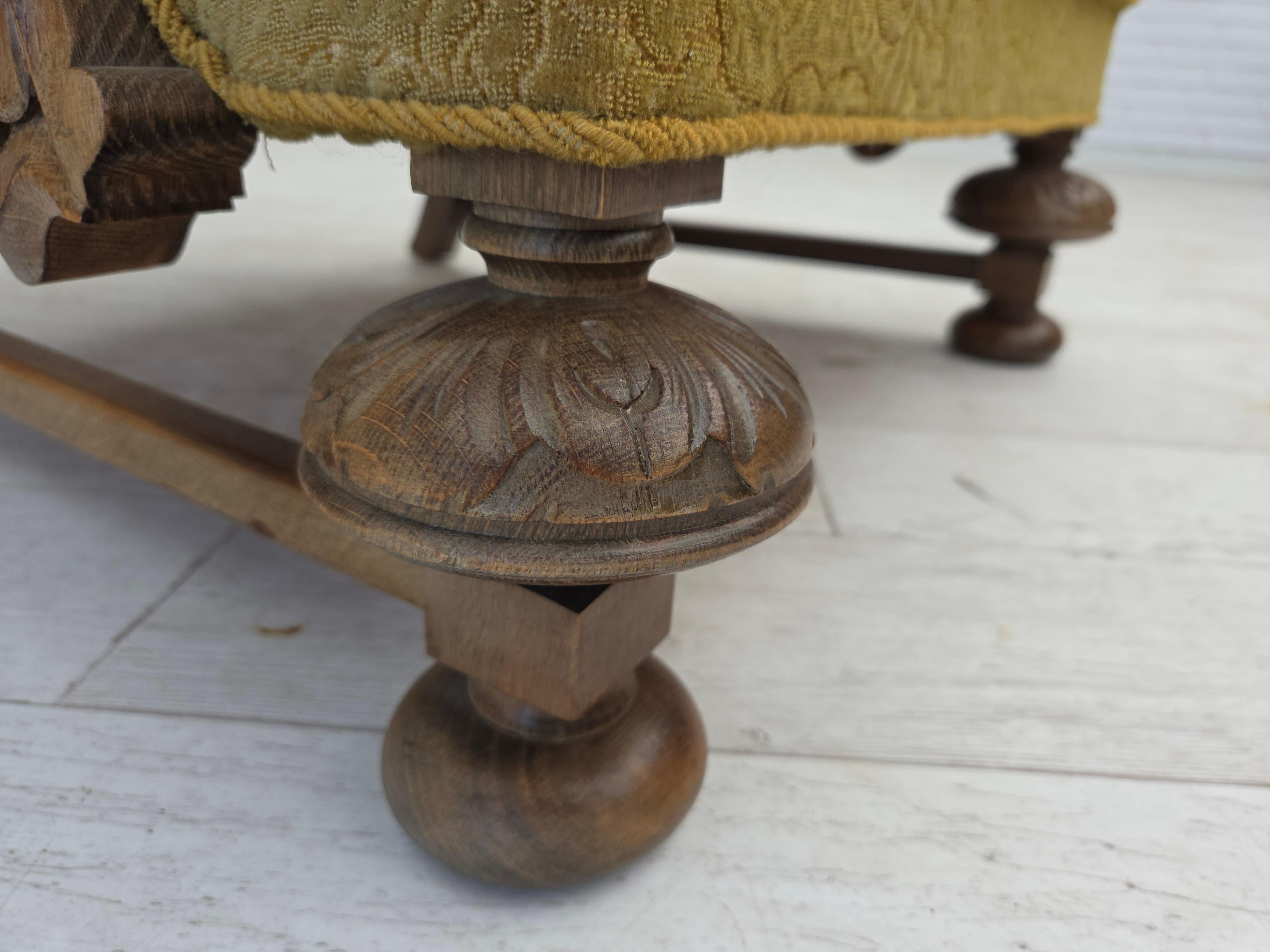 Metà XX secolo Poltrona a schienale alto Wood Wood degli anni '60, tessuto in cotone/lana, legno massiccio di Oak. in vendita