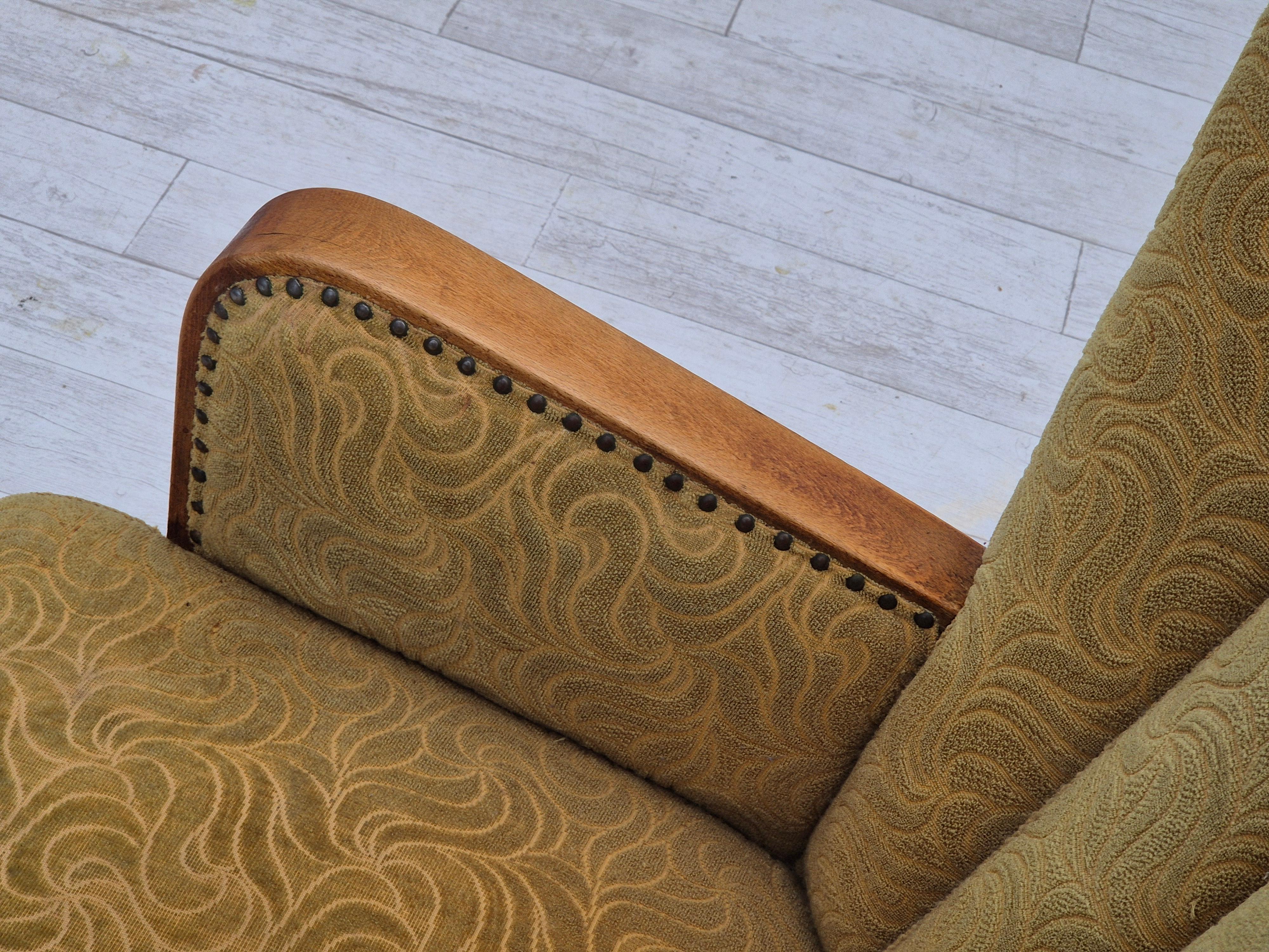 Fauteuil danois à dossier haut des années 1960, état original, coton/laine. en vente 11