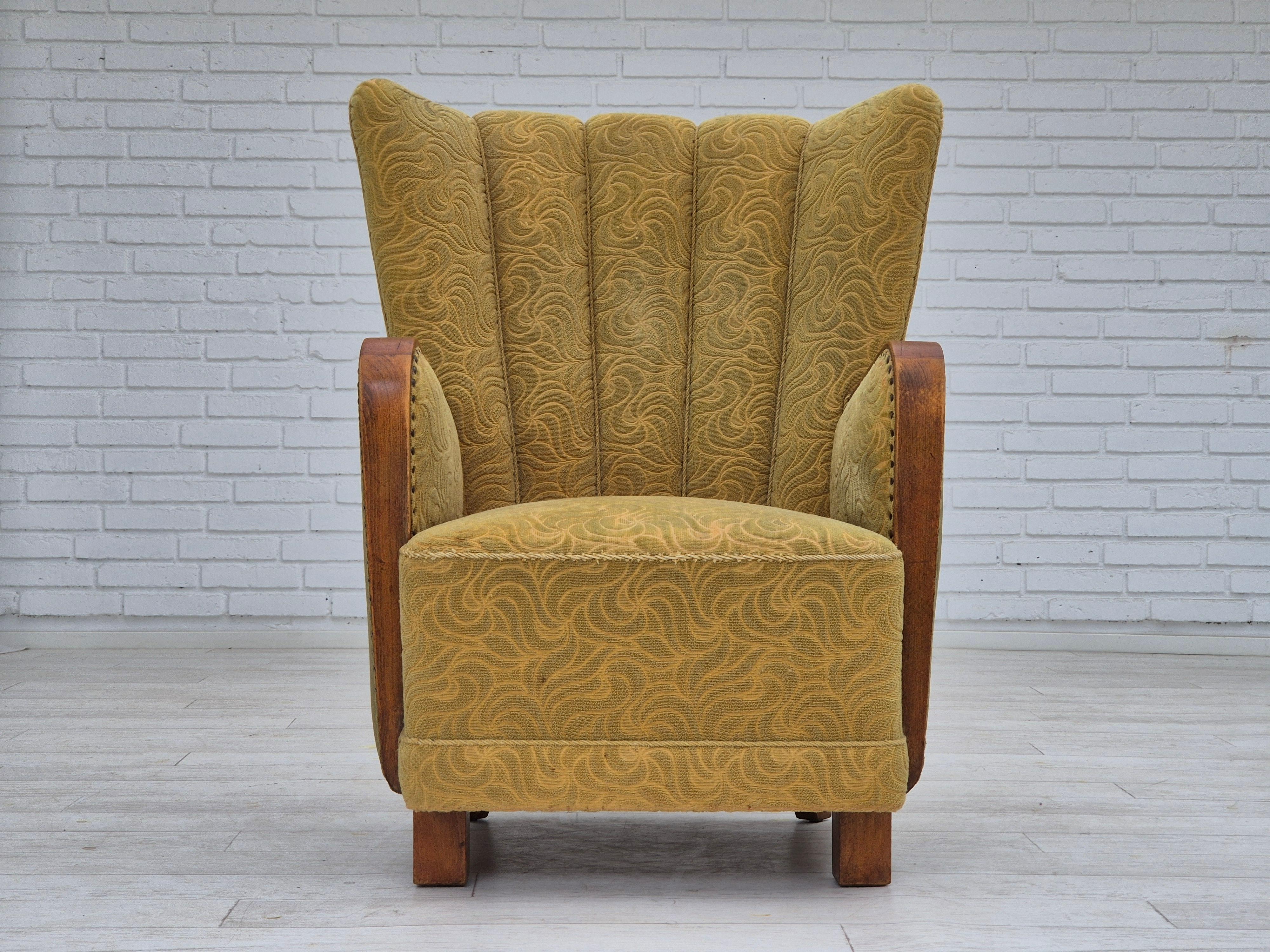 Scandinave moderne Fauteuil danois à dossier haut des années 1960, état original, coton/laine. en vente