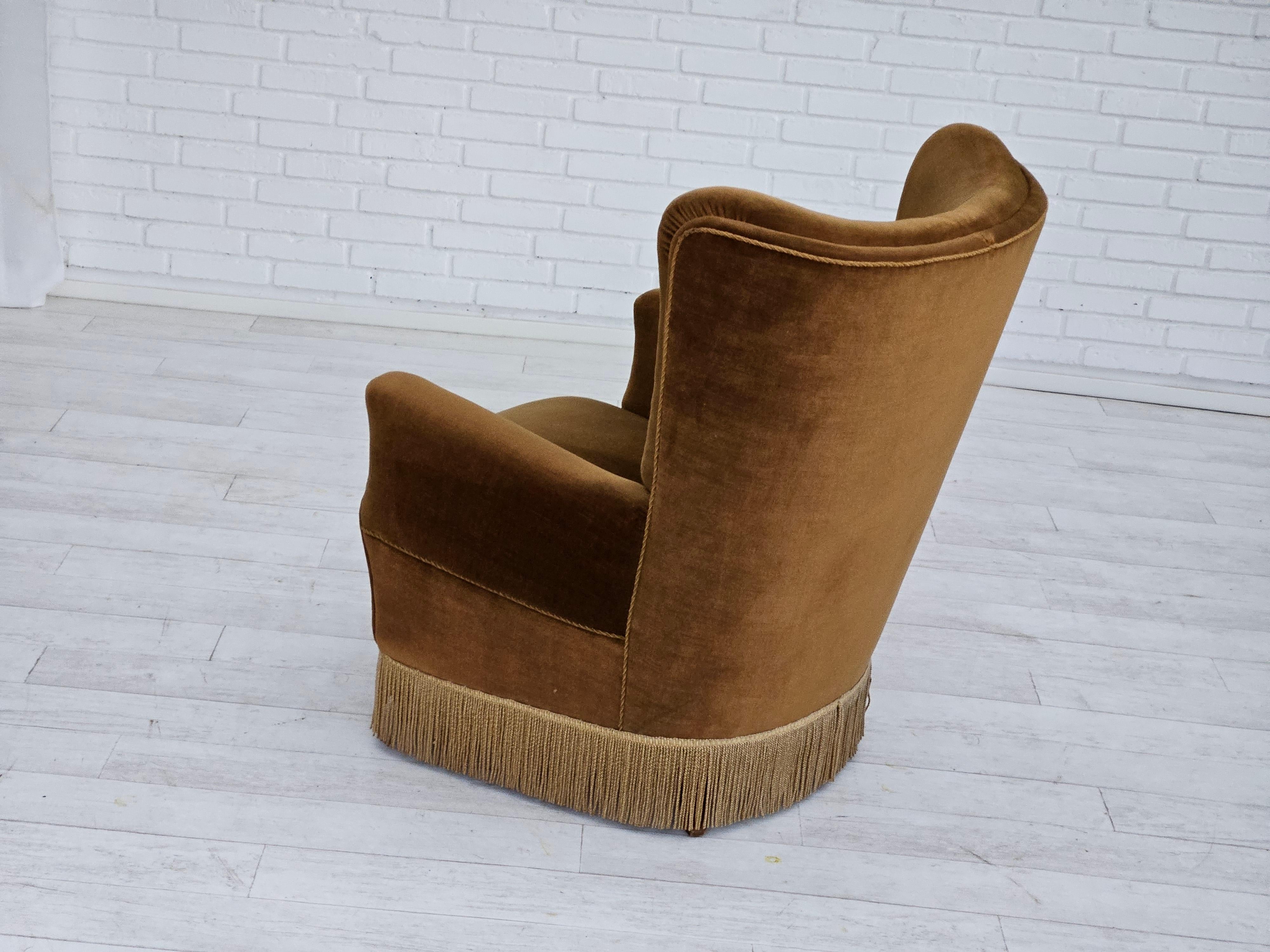 1960s, Danish highback relax chair, original upholstery, green velour. For Sale 2