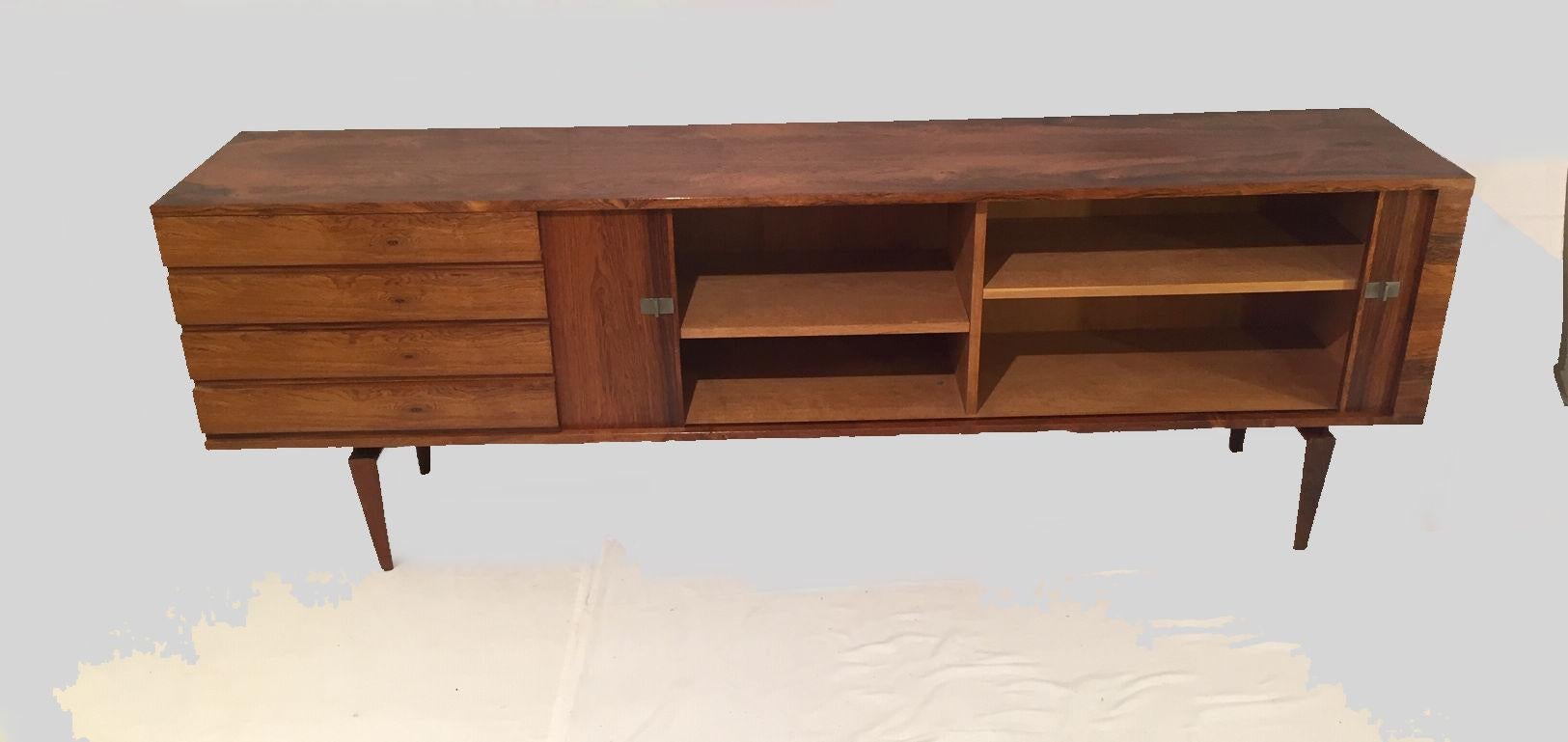 1960s Danish H.W. Klein Sideboard in Rosewood In Good Condition For Sale In Knebel, DK