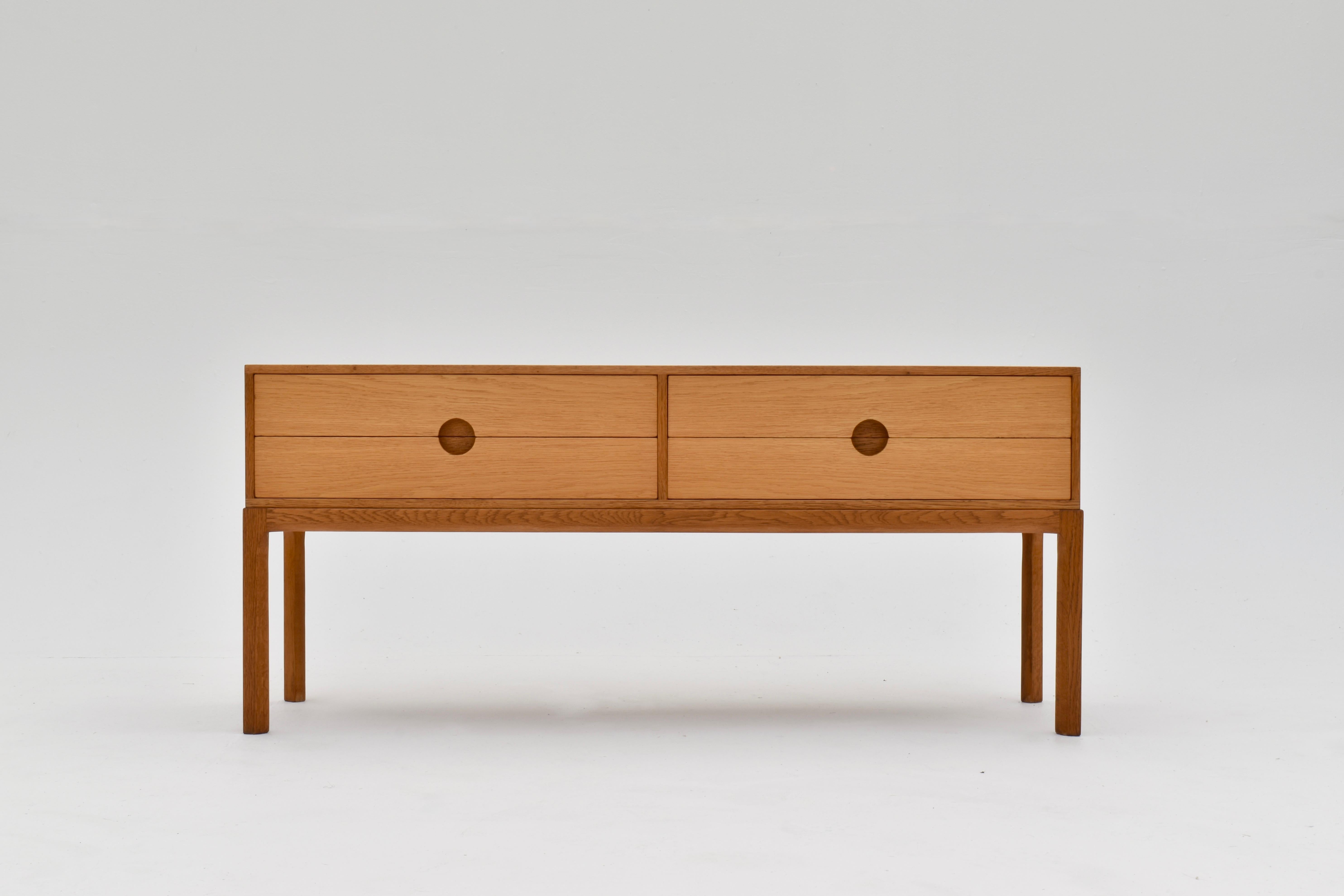 Very much considered a Danish design classic, the range of case pieces designed by Kai Kristiansen for Aksel Kjersgaard are an extremely successful study in simple but graceful form. They were produced for around 10 years from the mid 50’s to mid
