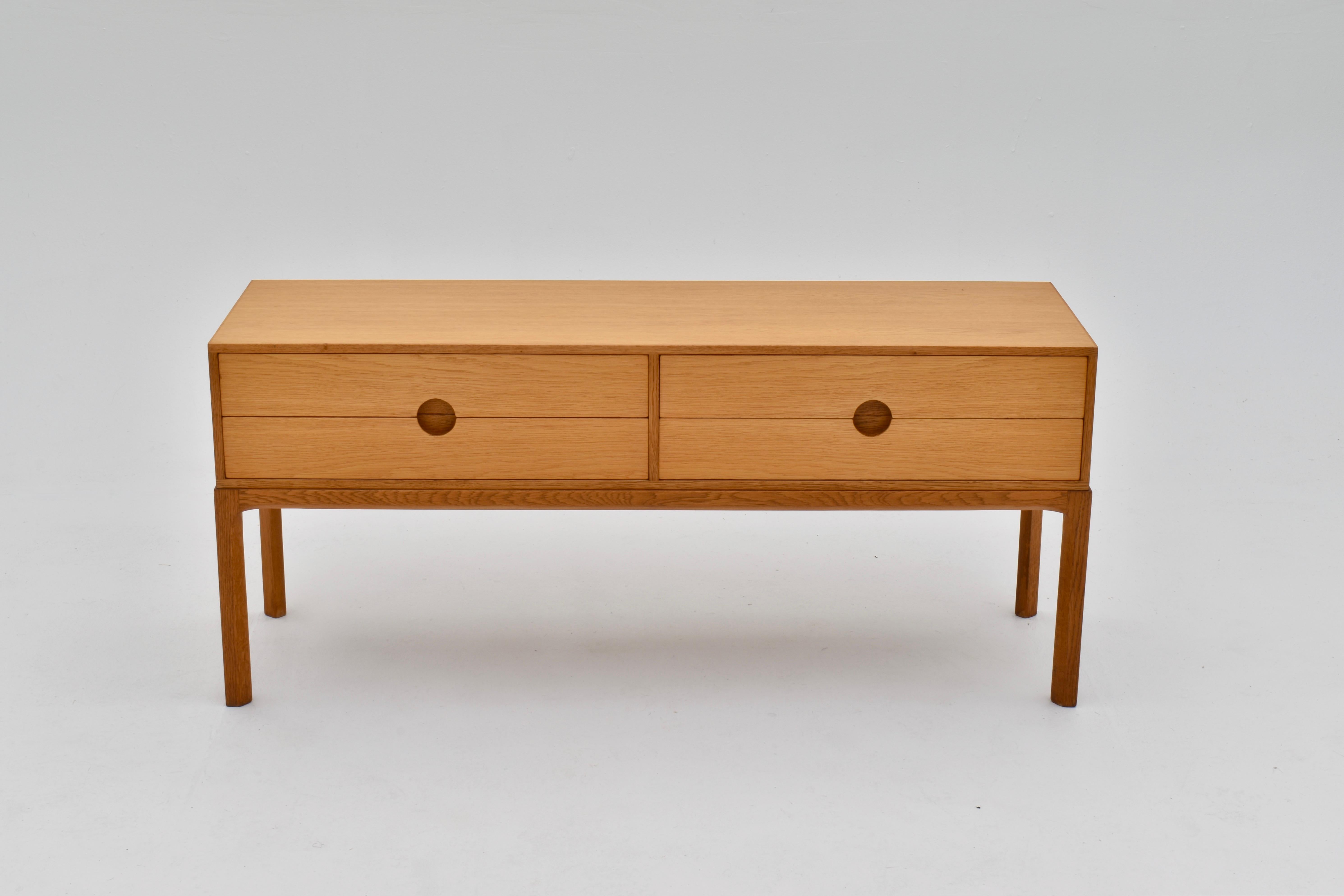 Scandinavian Modern 1960s Danish Kai Kristiansen Model 394 Oak Chest Of Drawers For Aksel Kjersgaard