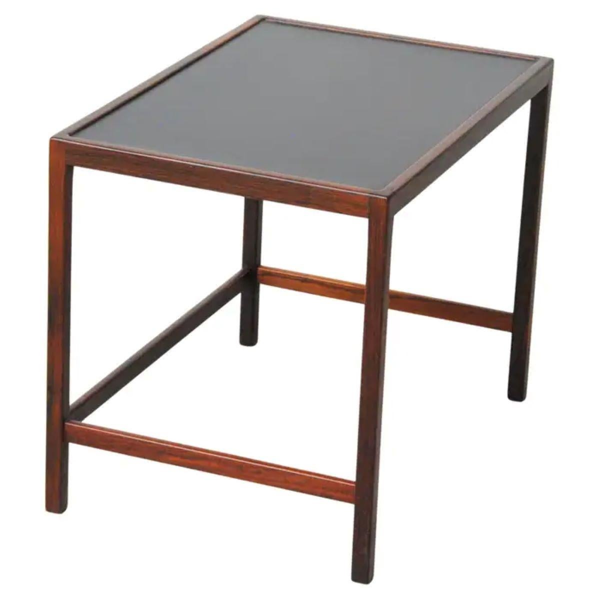 Vollständig restaurierter dänischer Kurt Ostervig-Beistelltisch aus Palisanderholz von Jason Mobler, 1960er Jahre (Skandinavische Moderne) im Angebot
