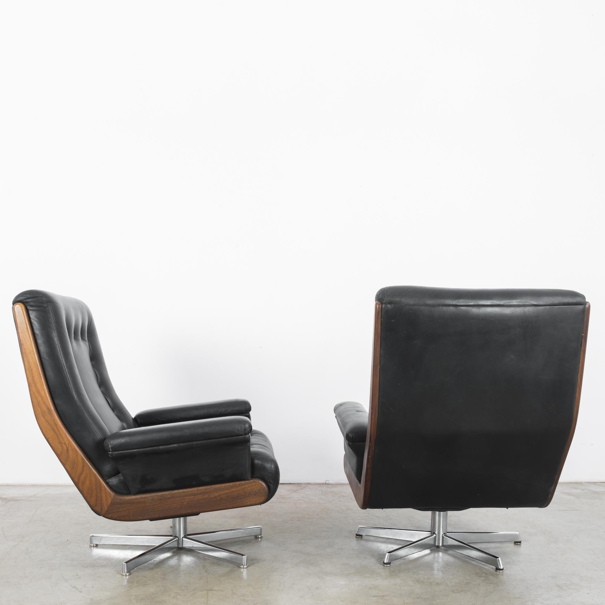 1960s Danish Leather Armchairs, a Pair 7