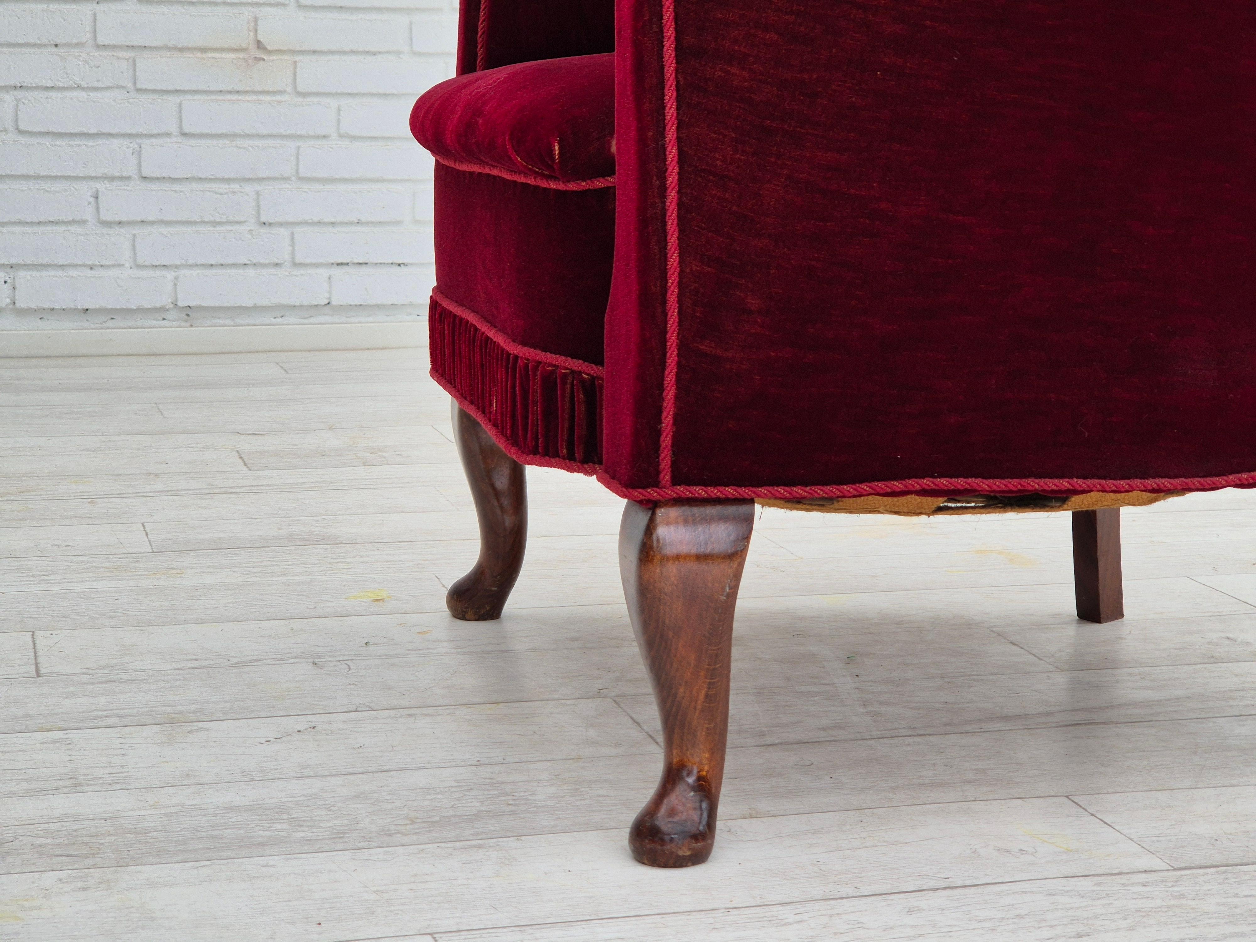 1960s, Danish lounge chair, furniture velour, original condition, beech wood. For Sale 3