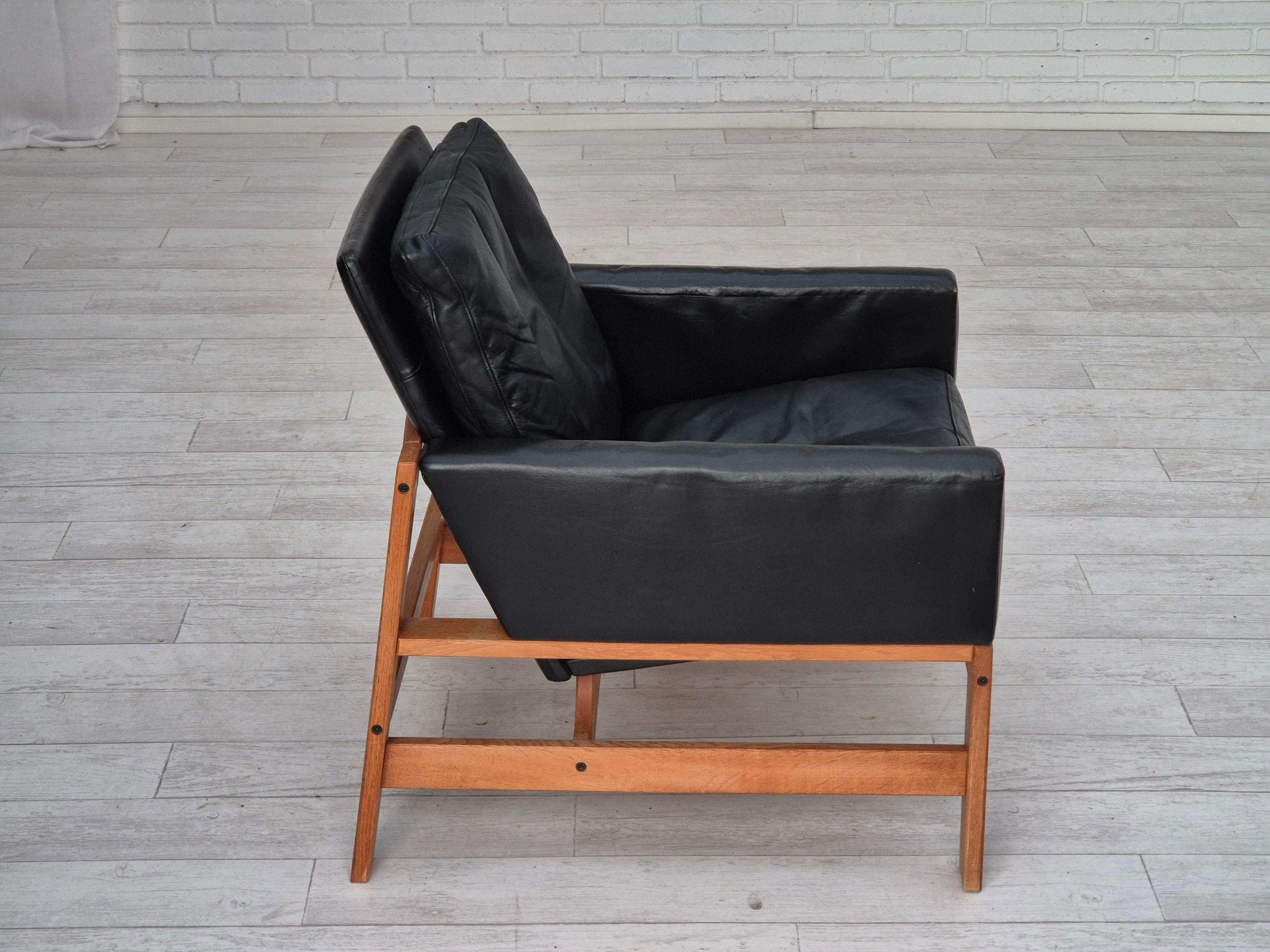 1960er Jahre, Dänischer Sessel, Originalzustand, Möbel Leder, Eichenholz. im Angebot 11