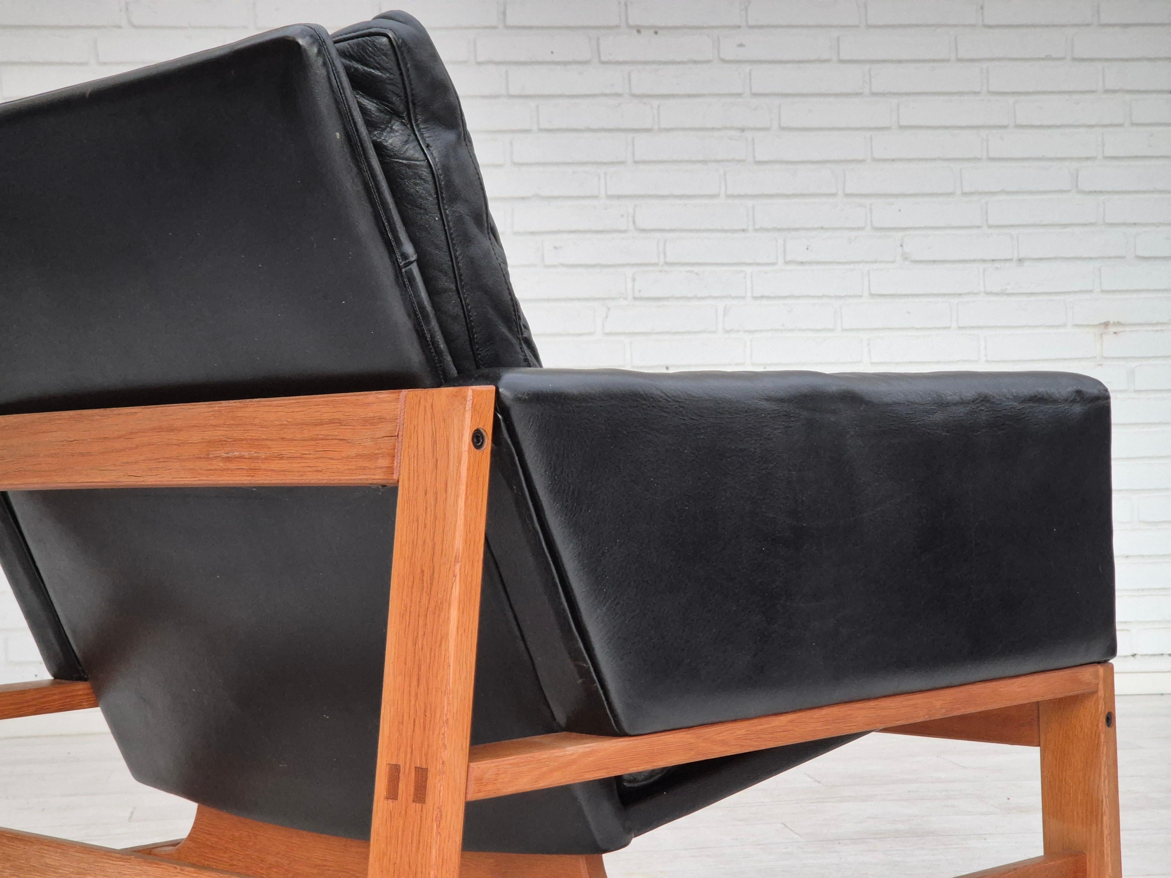 1960er Jahre, Dänischer Sessel, Originalzustand, Möbel Leder, Eichenholz. im Angebot 12