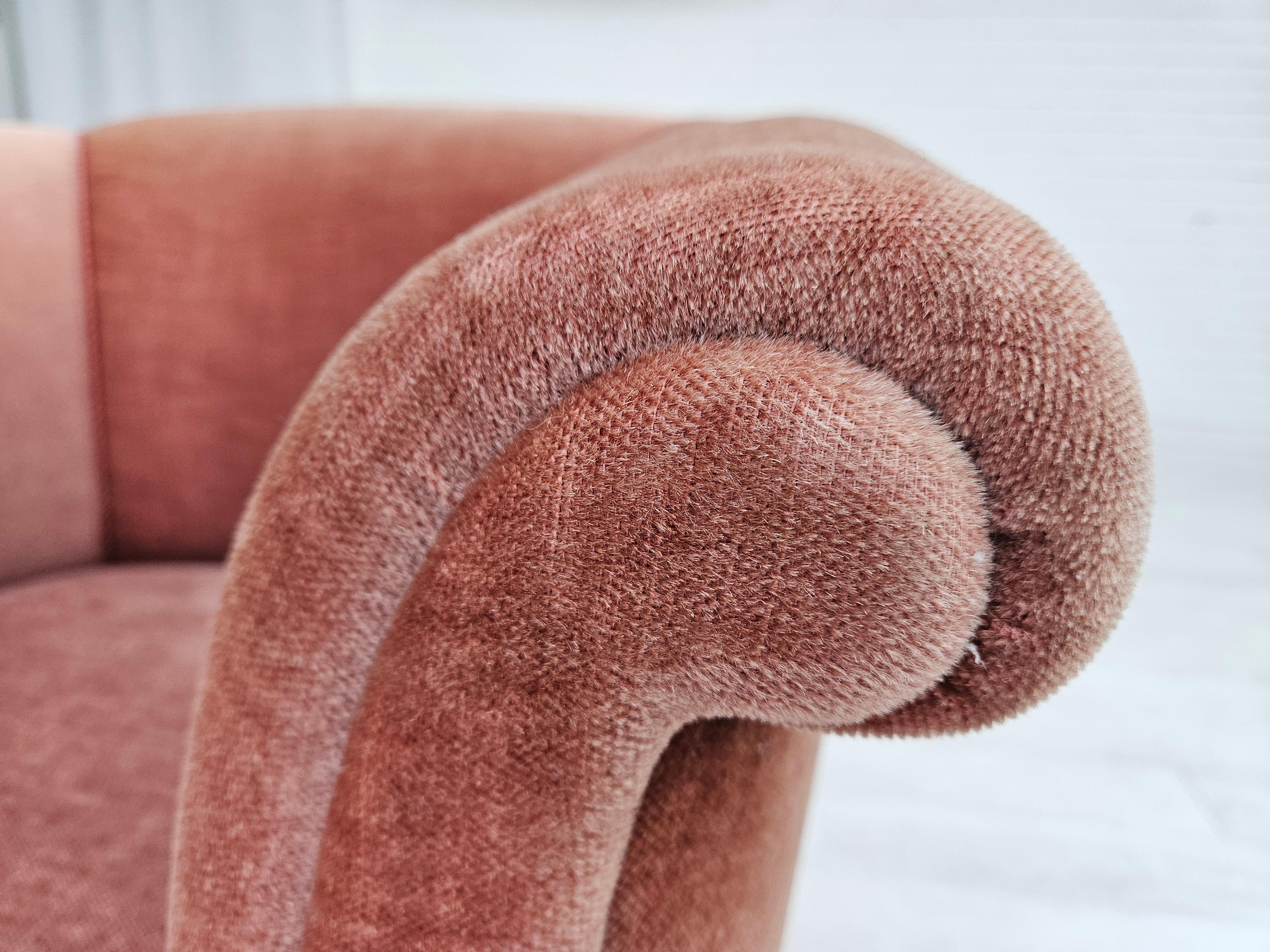 1960s, Danish lounge chair, salmon pink furniture velour, ash wood legs. For Sale 6