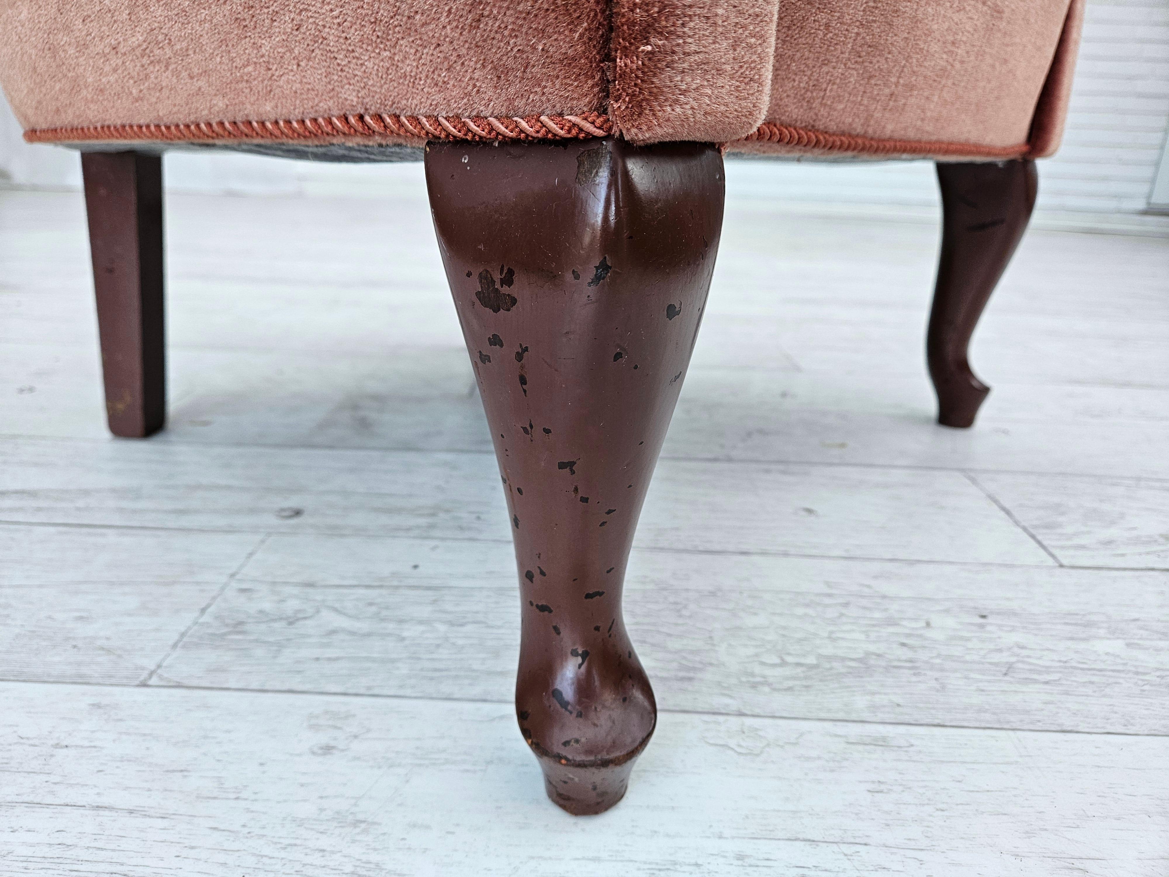 1960s, Danish lounge chair, salmon pink furniture velour, ash wood legs. For Sale 7