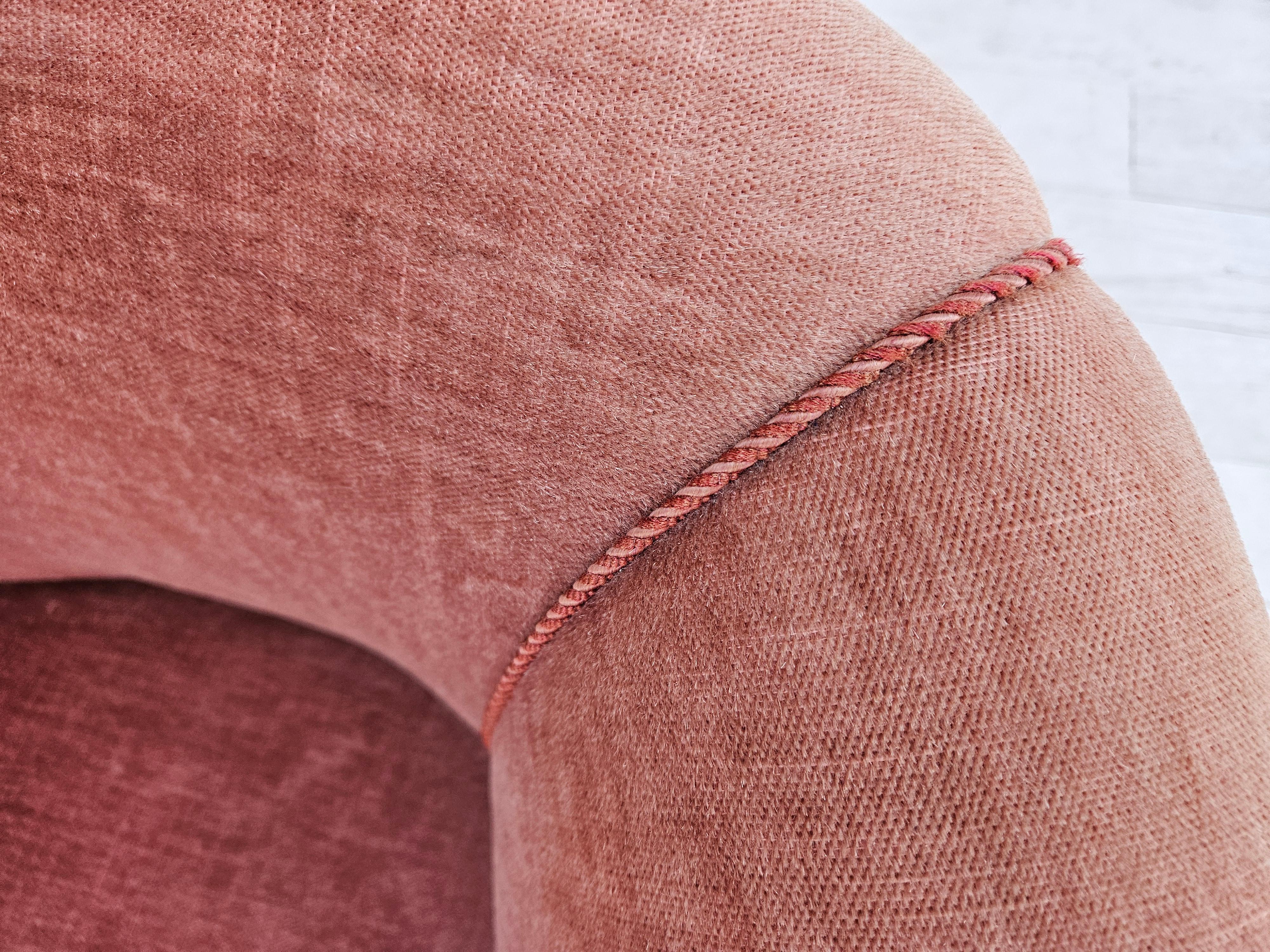 1960s, Danish lounge chair, salmon pink furniture velour, ash wood legs. For Sale 12