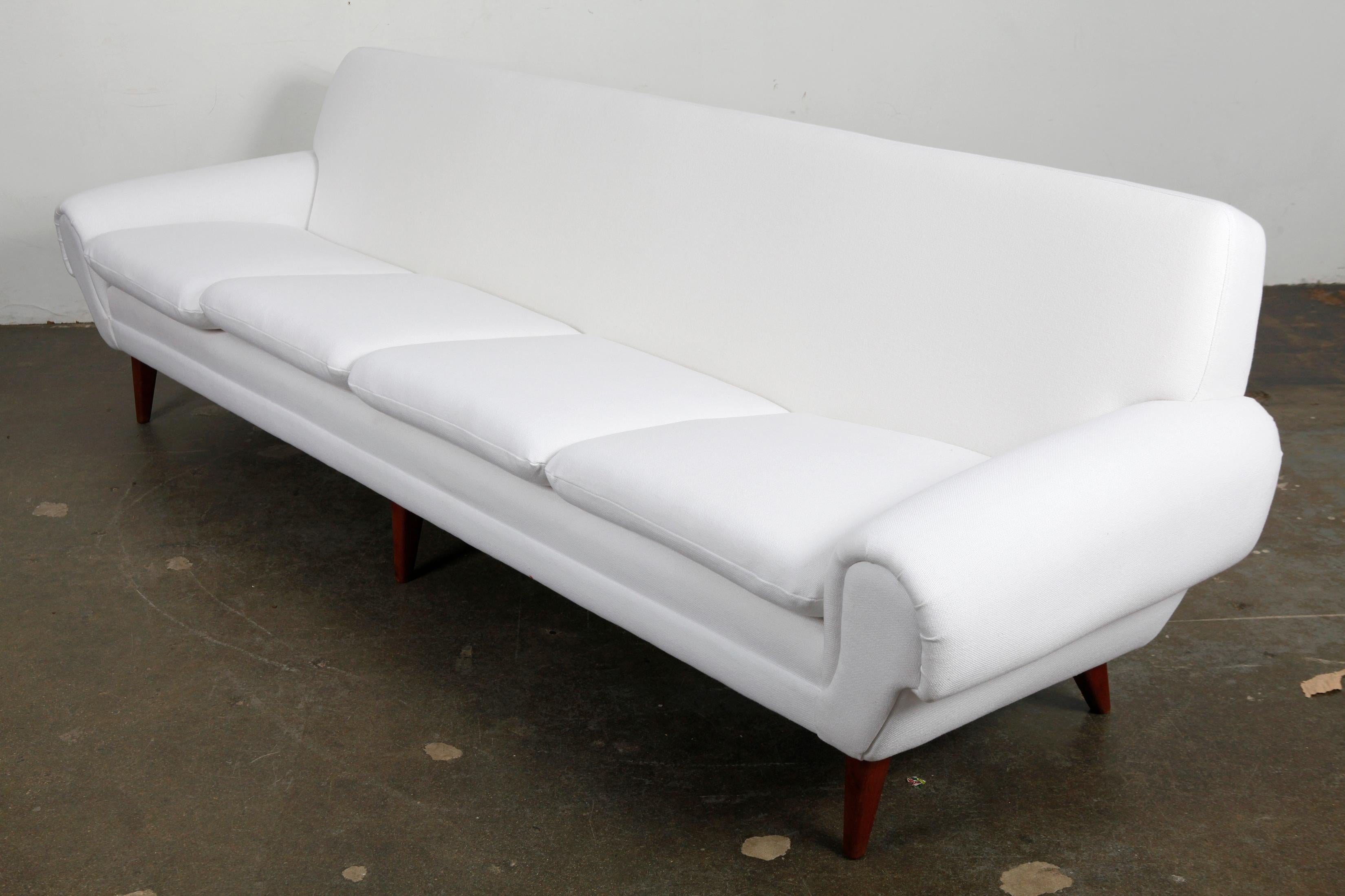 1960s Danish Midcentury 4-Seat Sofa in White Fabric 1