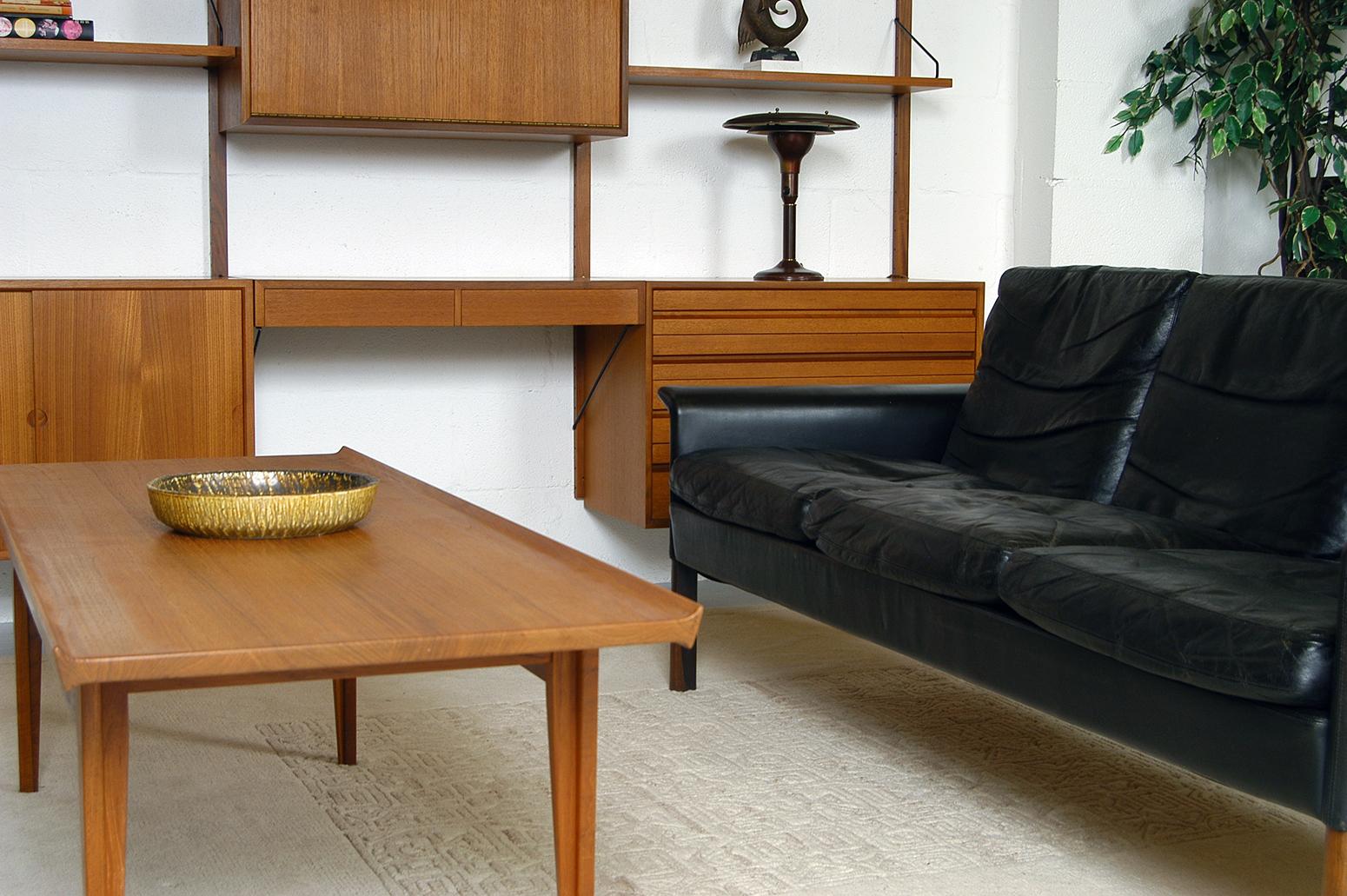1960s Danish Midcentury Leather Sofa by Hans Olsen for Christian Sorensen 9