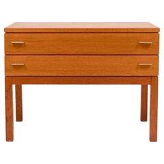 1960er Jahre Dänischer Mid-Century Nachttisch / Beistelltisch