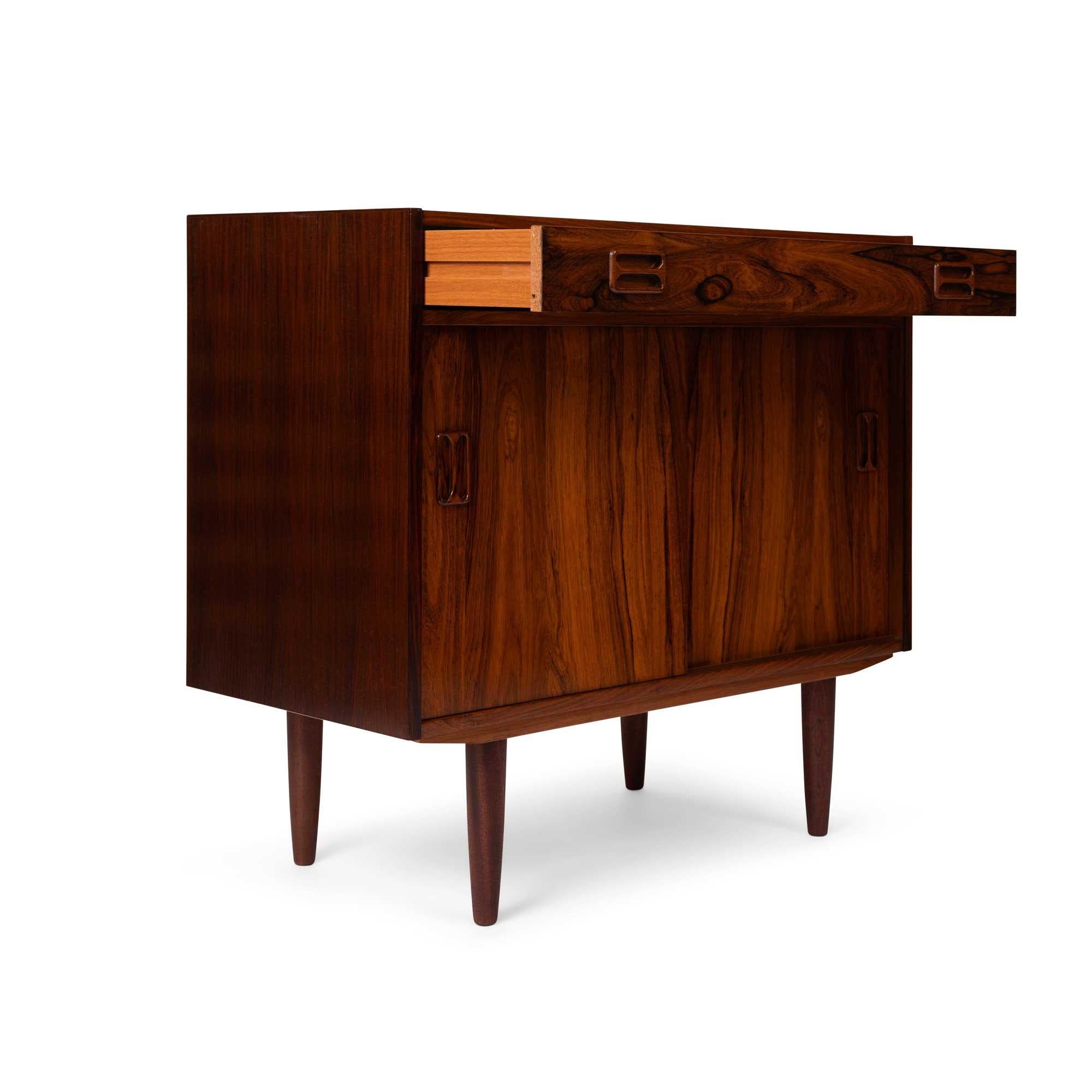1960s Danish Mid-Century Rosewood Two Door Credenza In Good Condition For Sale In Emeryville, CA