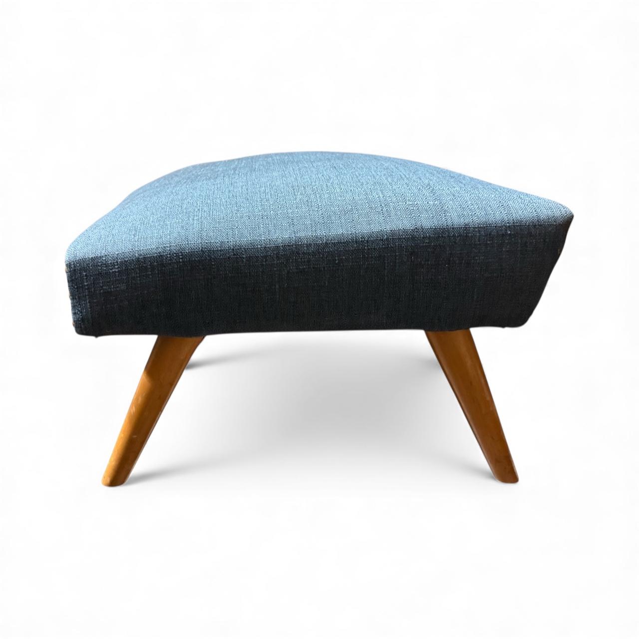 Otomanas Tapizadas Danesas Modernas Azul de los Años 60 Reposapiés - Pareja en Bueno estado para la venta en Kennesaw, GA