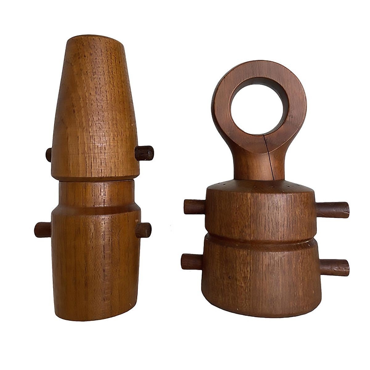 Set di macina-pepe in teak intagliato in stile danese moderno degli anni ’60, di Jens Quistgaard