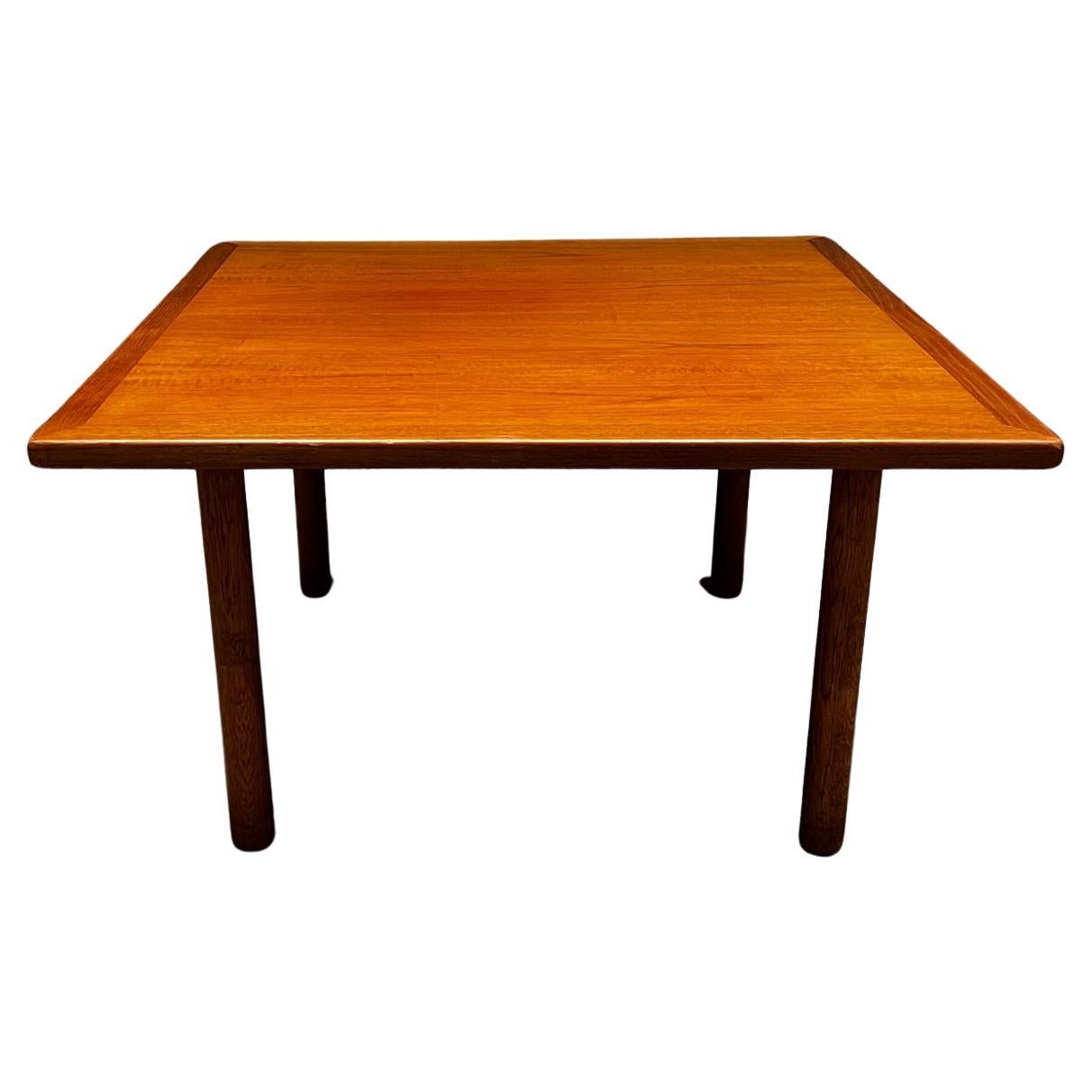 1960s Danish Modern Coffee Table Denmark
In the style of Hans Wegner
features teak tabletop on oak legs.
Unmarked.
Legs can be removed.
19 h x 33.5 x 33.5
Original preowned vintage condition.
Refer to images provided.