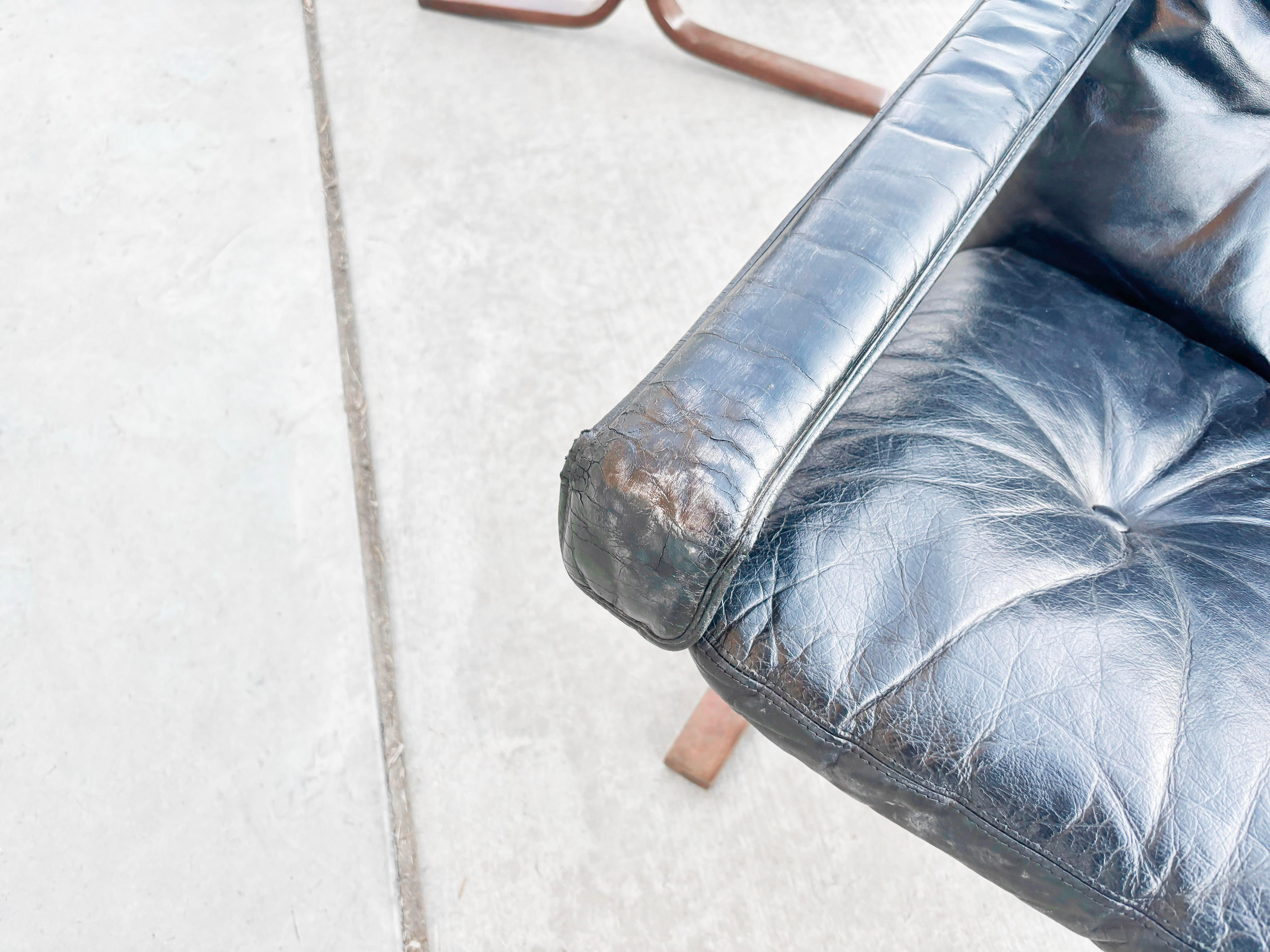 1960s Danish Modern Leather Siesta Lounge Chairs- Set of 2 6