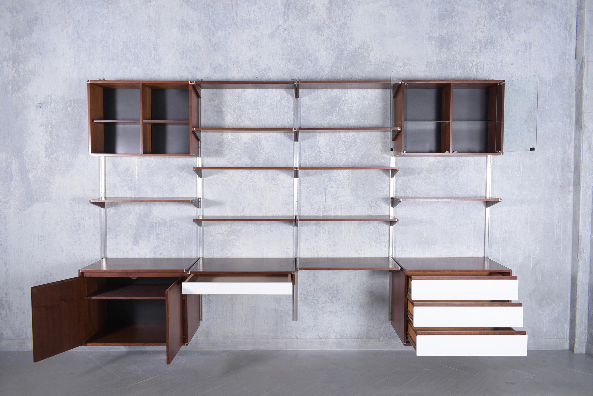 1960s Danish Modern Mahogany Bookshelf: Vintage Elegance Redefined In Good Condition For Sale In Los Angeles, CA
