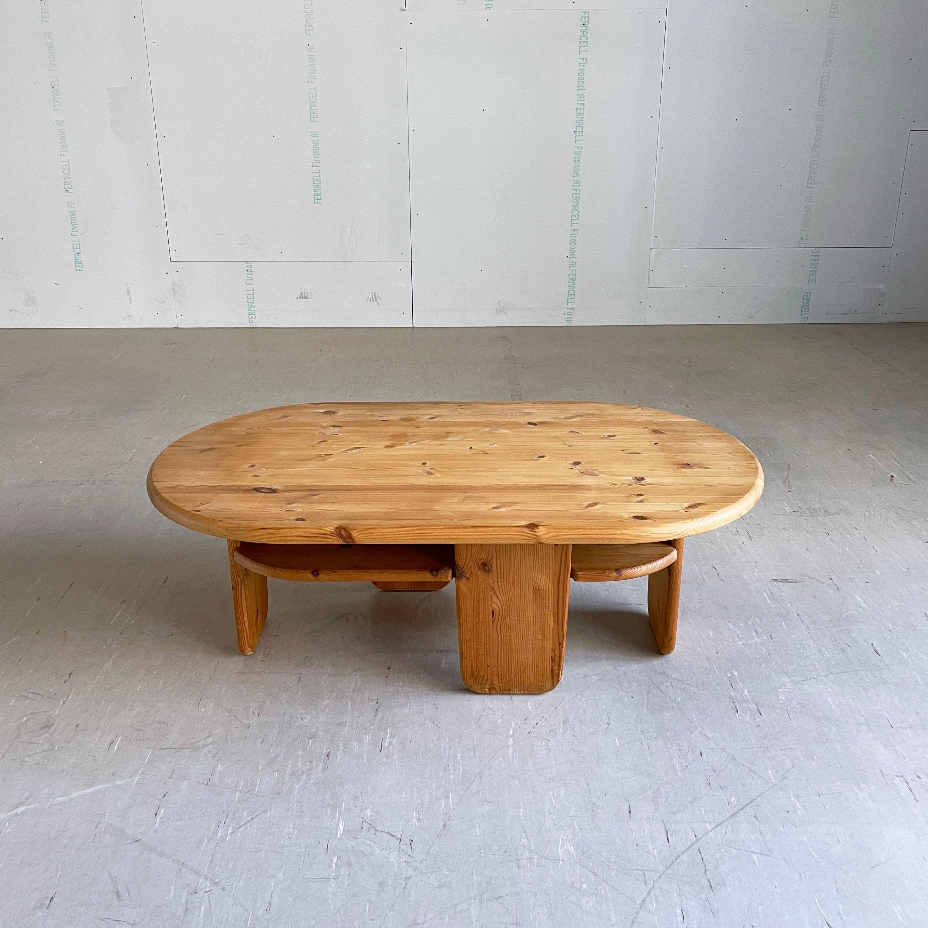 Wood 1960's Danish Modern Solid Pine Oval Coffee Table in Rainer Daumiller Style For Sale