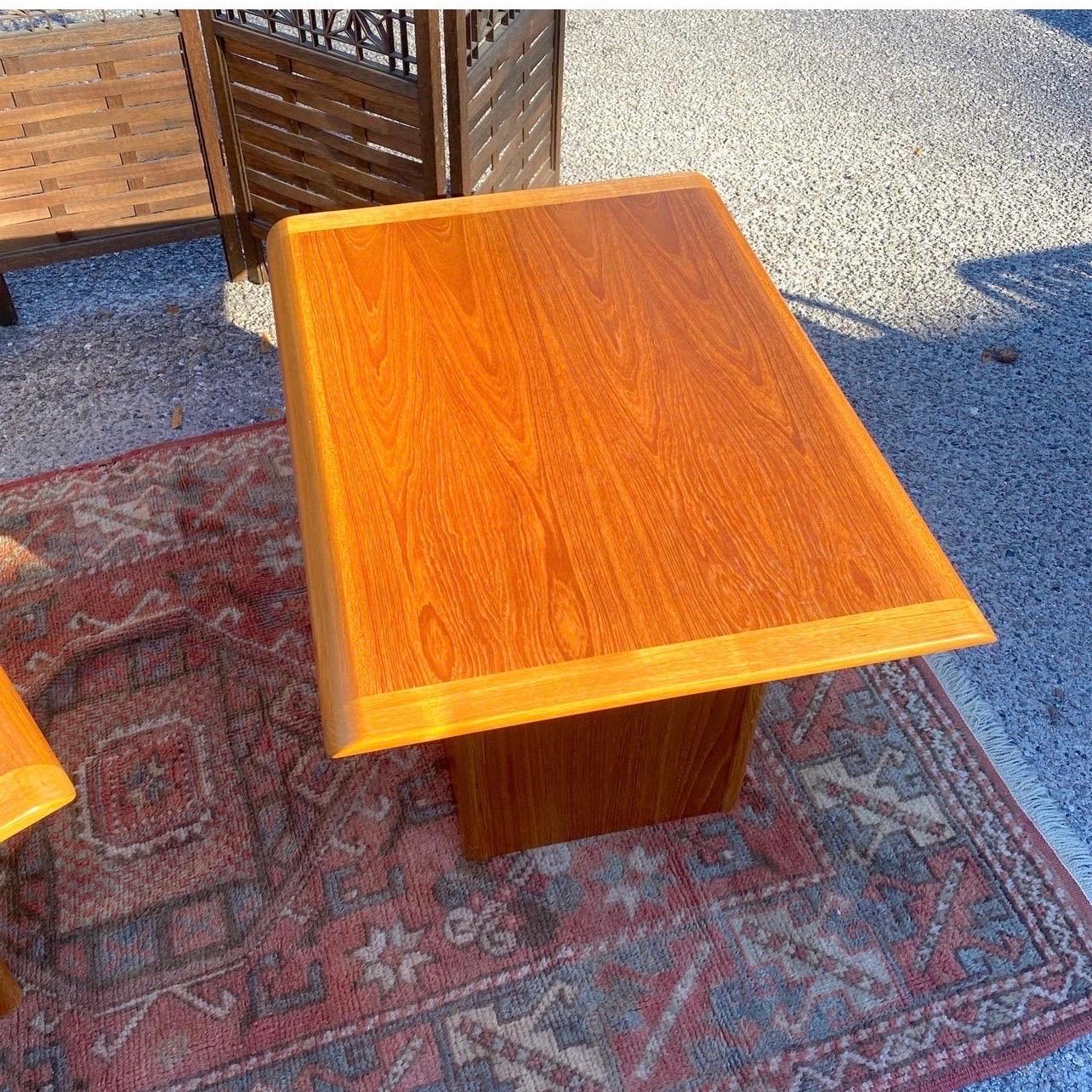 Danish Teak Mid Century Pedestal Base Side End Tables with very minimal wear and in their original finish. Height: 20 Inches; Width: 31.5 Inches; Depth: 24.5 Inches
