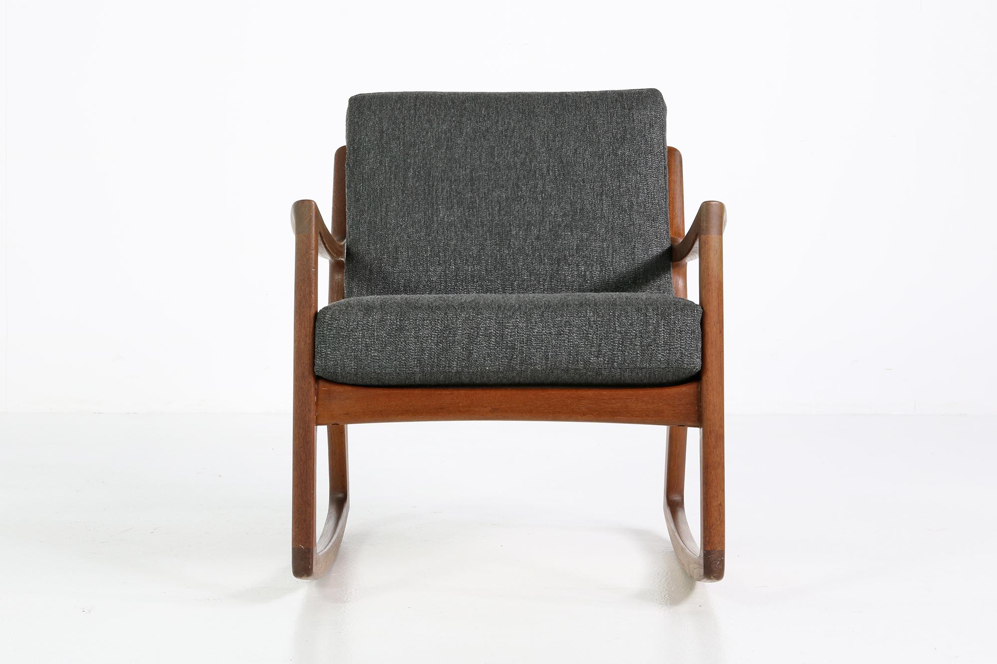 Mid-Century Modern 1960s Danish modern Rocking Chair 'Senator' by Ole Wanscher, Midcentury Modern