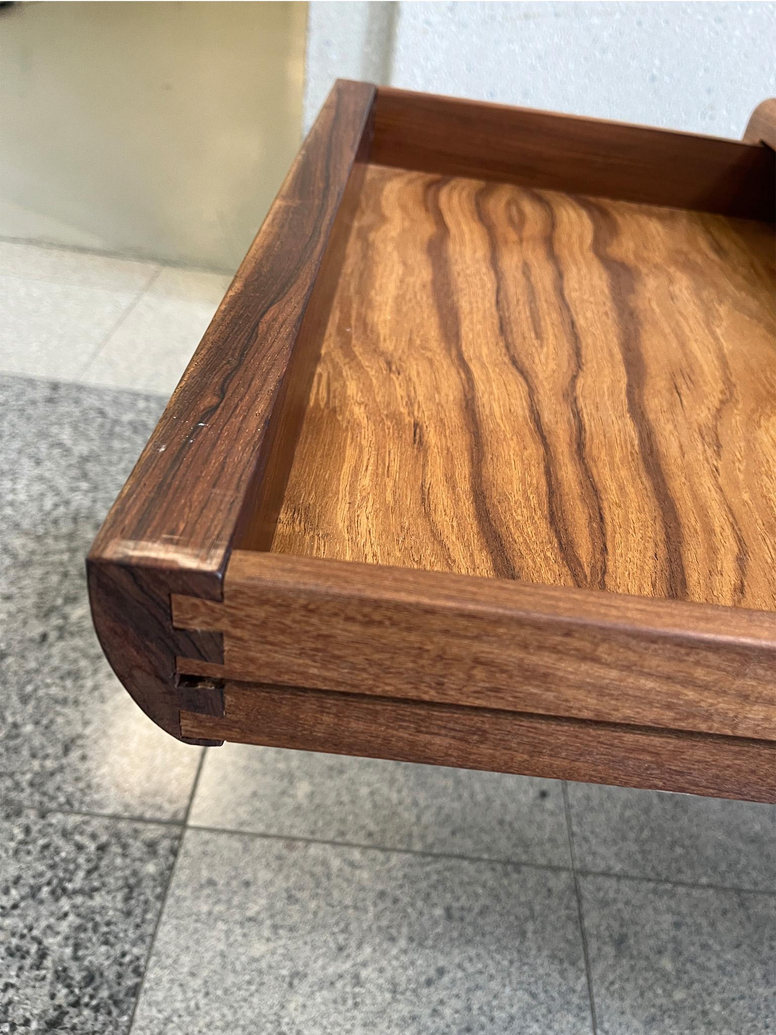 1960s Danish Modern Rosewood Coffee Table by Johannes Andersen For Sale 3