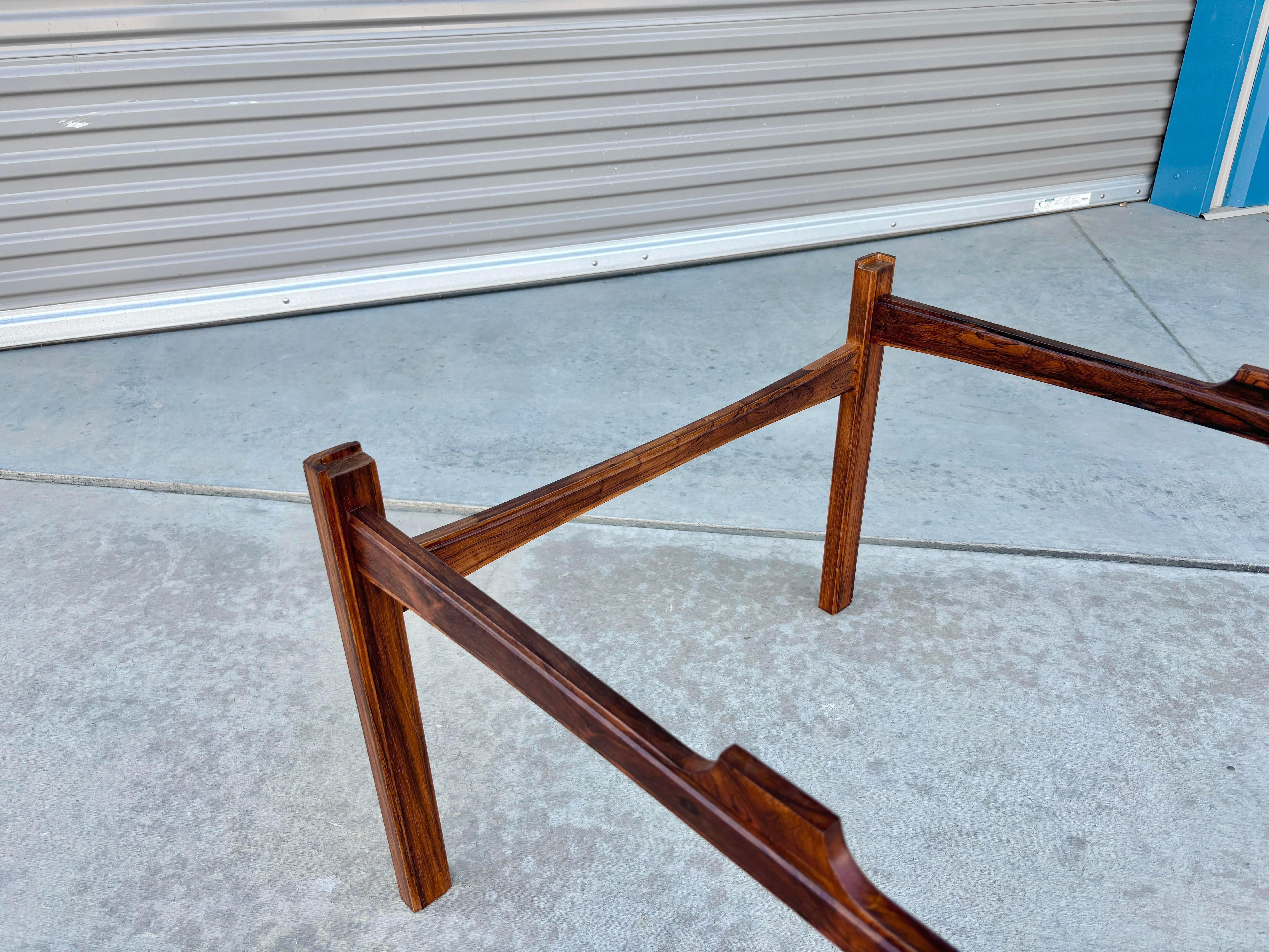 1960s Danish Modern Rosewood Coffee Table (Refinished) For Sale 6