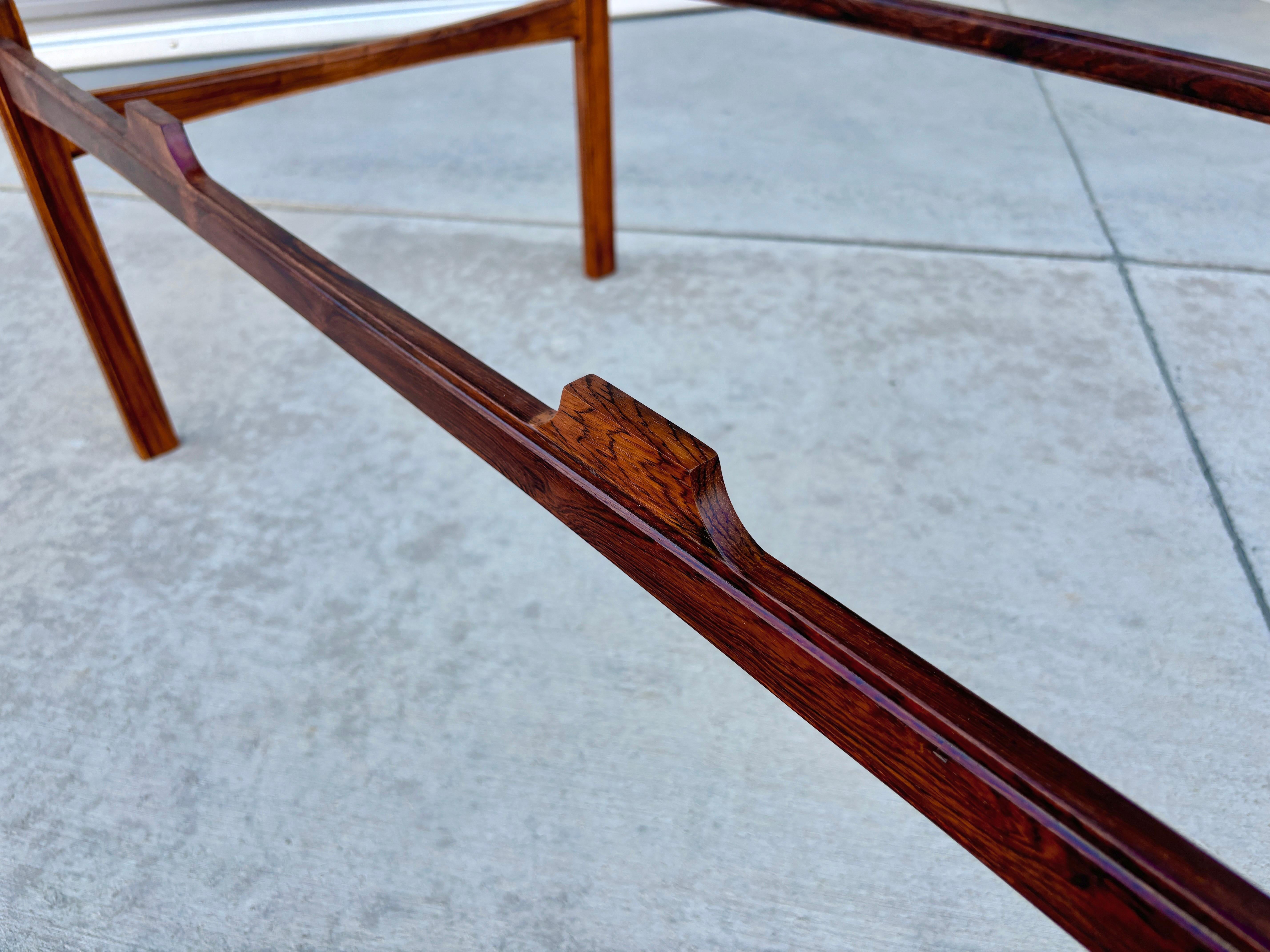 1960s Danish Modern Rosewood Coffee Table (Refinished) For Sale 7