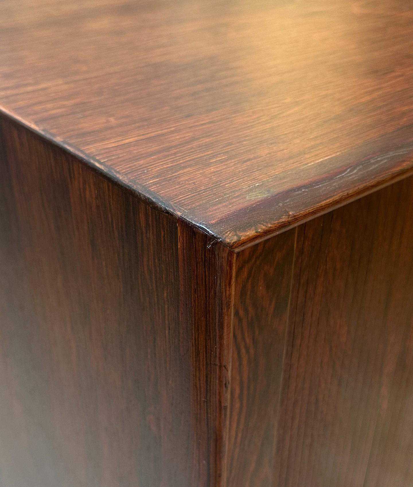 1960s Danish Modern Rosewood Credenza by Henning Kjaernulf for Bruno Hansen For Sale 2