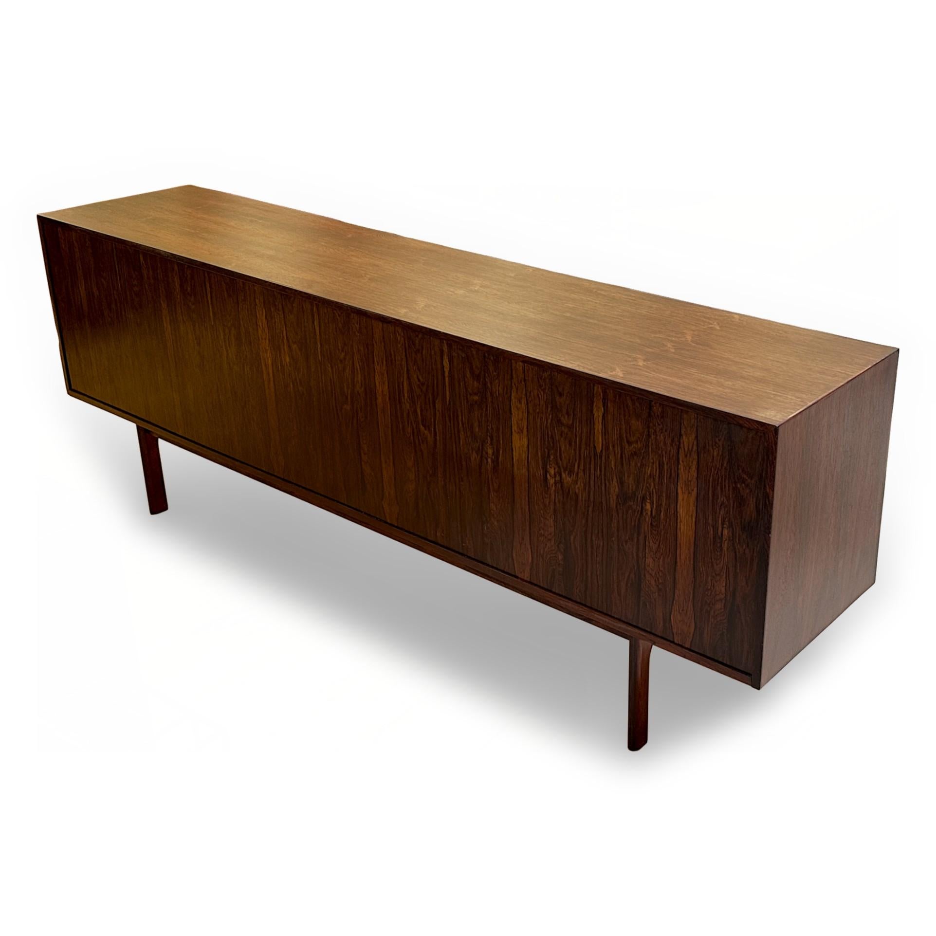 1960s Danish Modern Rosewood Credenza by Henning Kjaernulf for Bruno Hansen For Sale 4