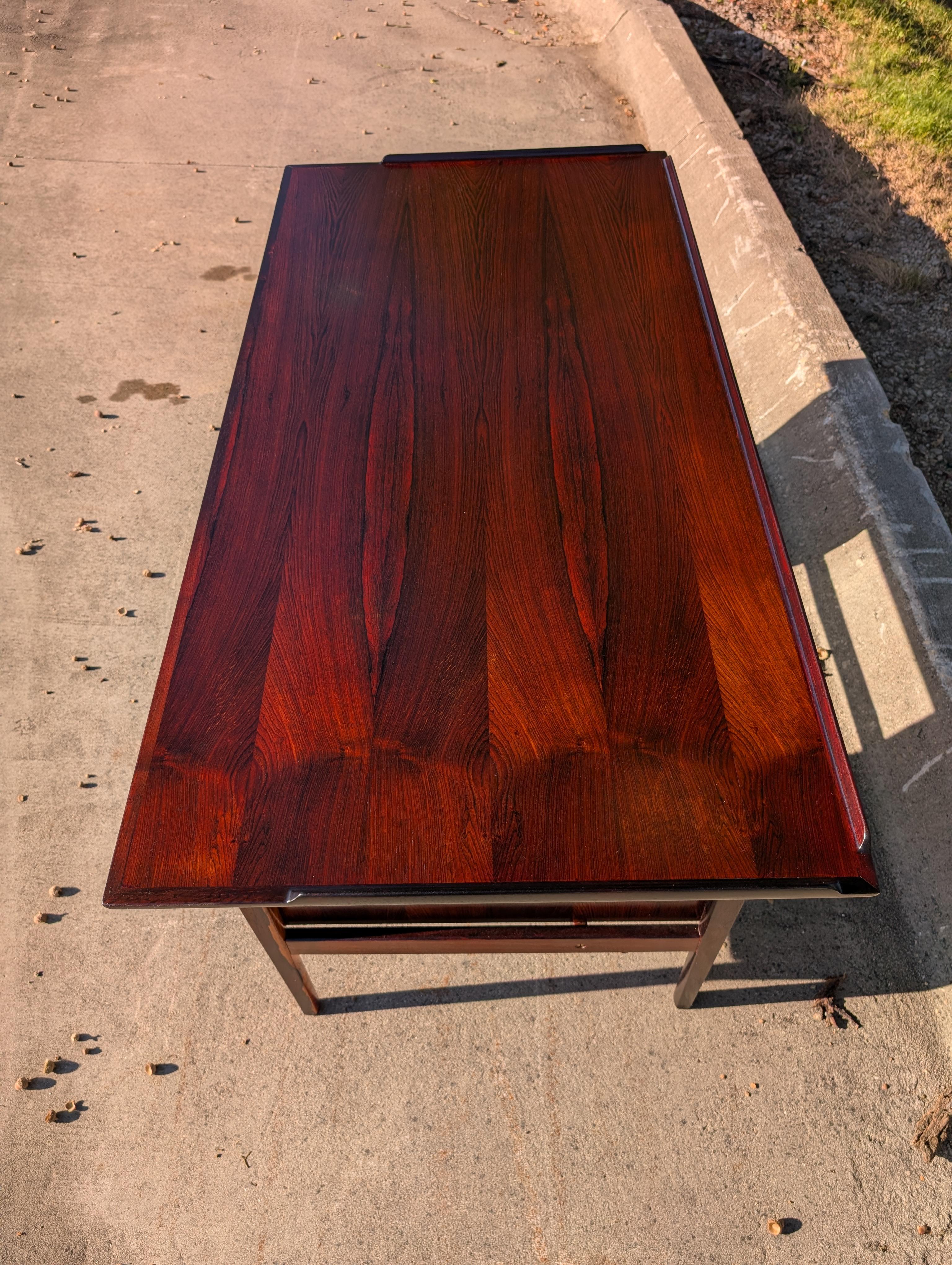 1960s Danish Modern Rosewood Desk For Sale 11