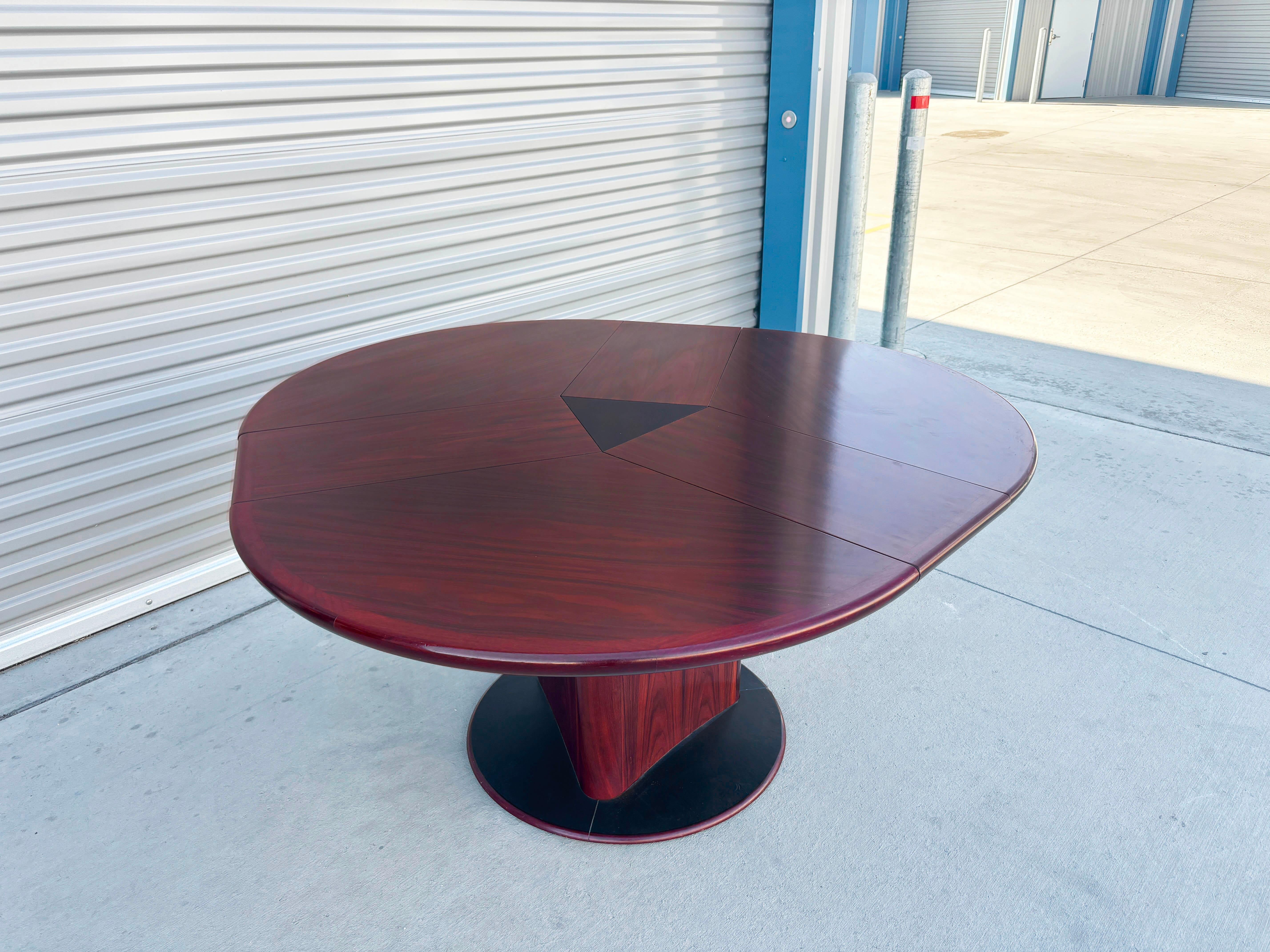 1960s Danish Modern Rosewood Extending Dining Table by Skovby Møbelfabrik en vente 3