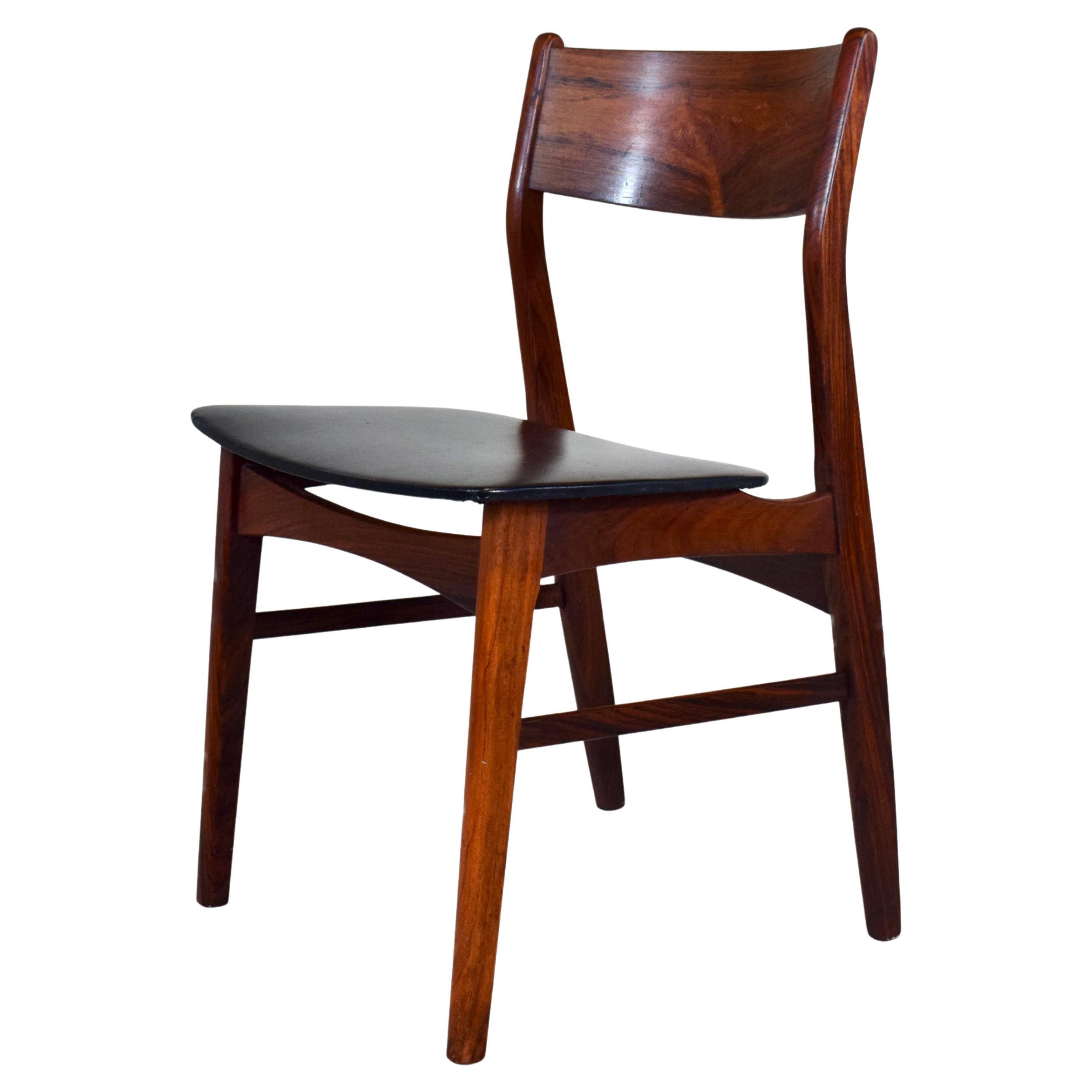 Silla auxiliar danesa moderna de palisandro de los años 60 en venta