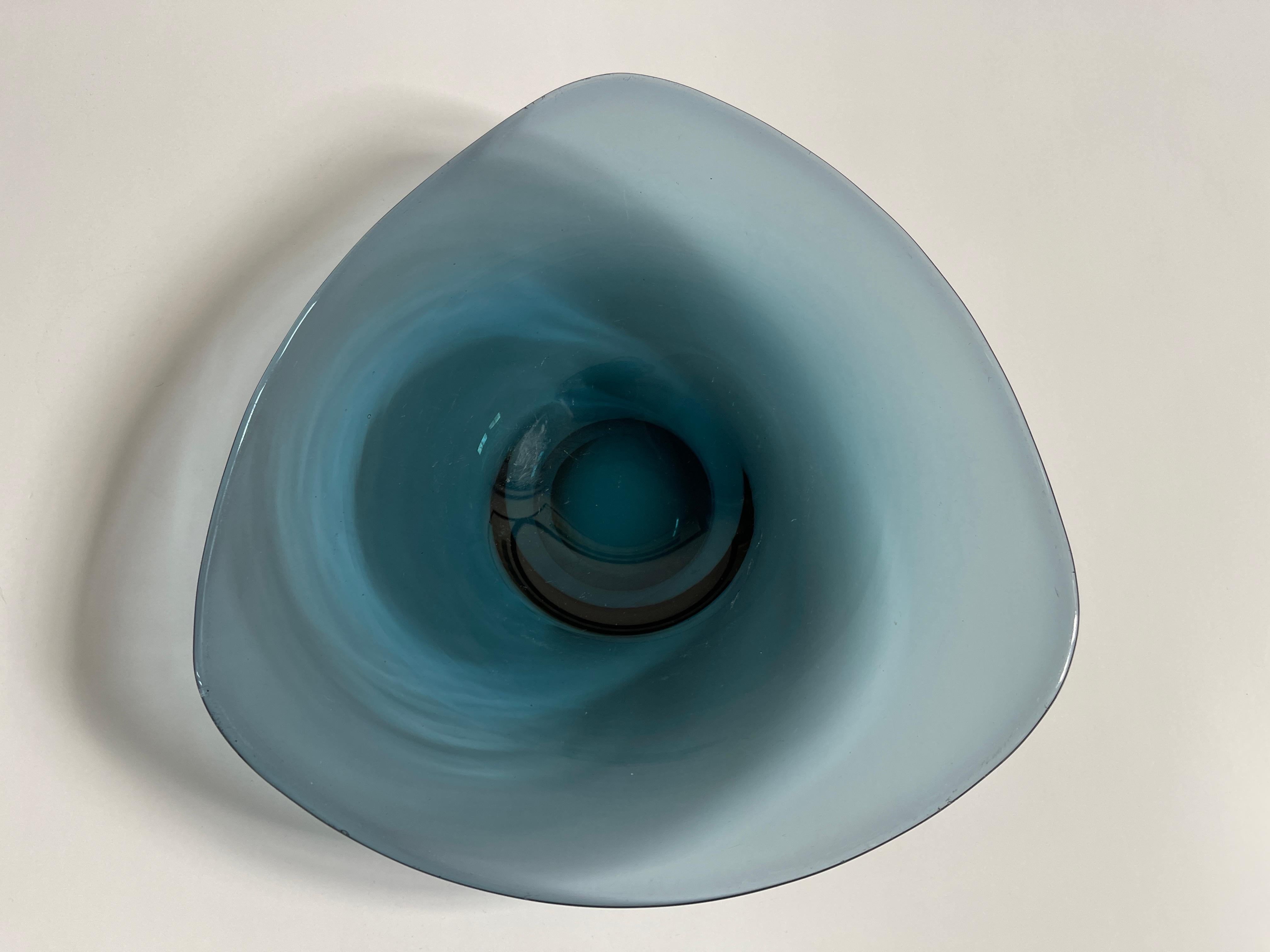 Scandinavian Modern 1960s Danish Modern Rouleaux Curved Triangle Blue Smoke Glass Tray For Sale