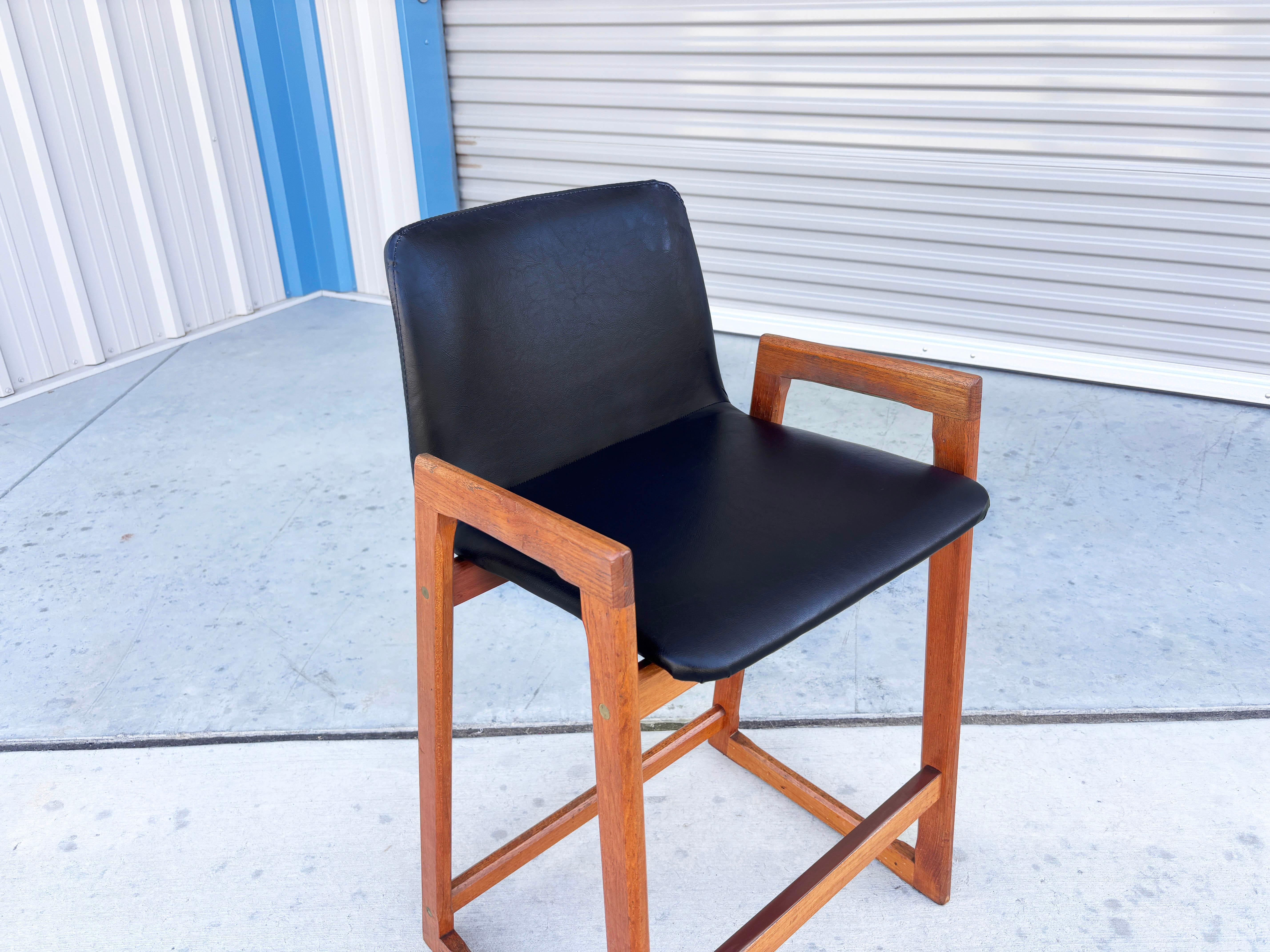 1960s Danish Modern Teak Barstool Set of 4 For Sale 5