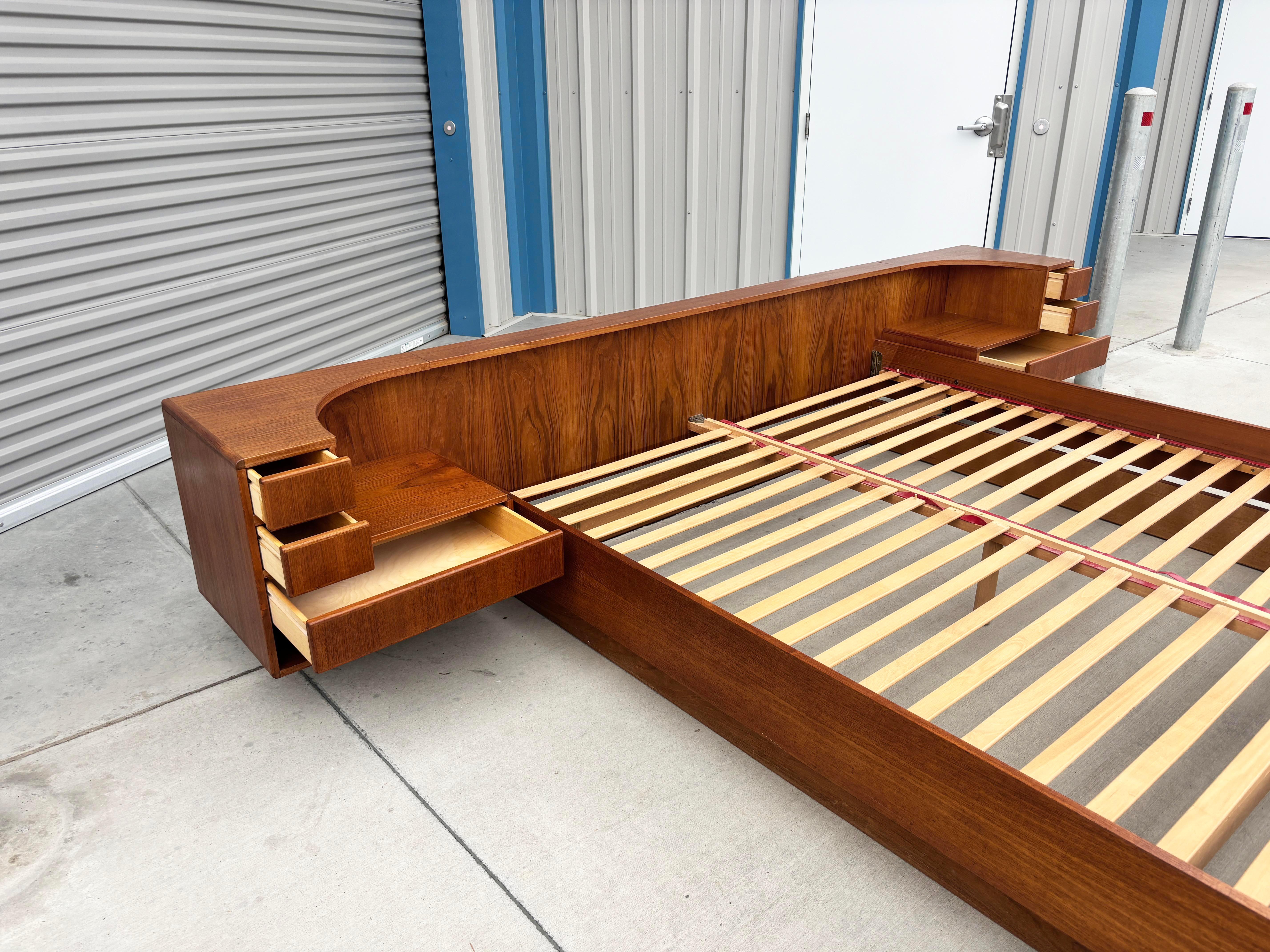 1960s Danish Modern Teak Cali King Bed Frame With Nightstands 3