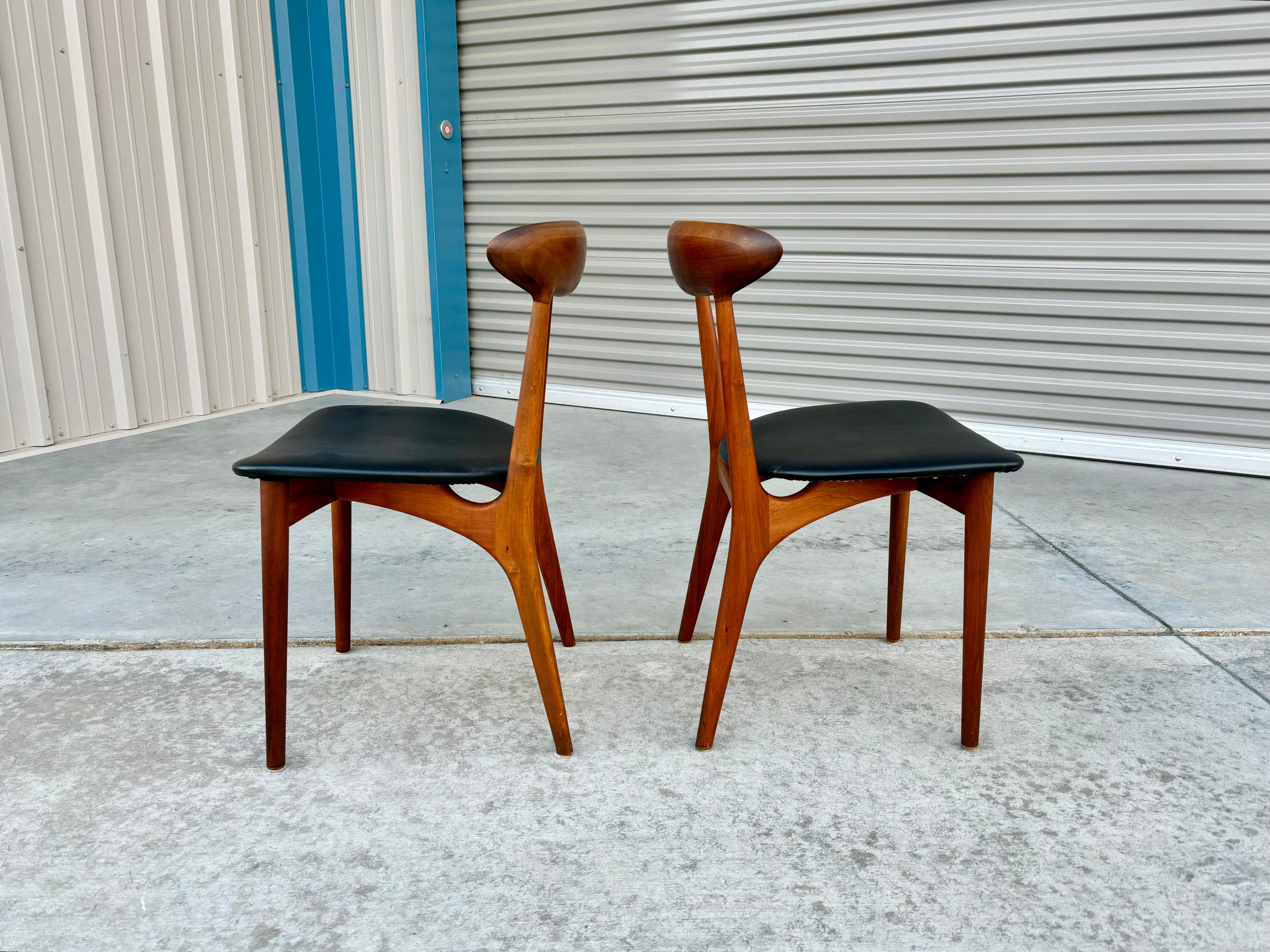 Leather 1960s Danish Modern Teak Dining Chairs by Kurt Ostervig for Brande Møbelindustri For Sale
