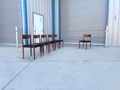 Sedie da pranzo moderne danesi in teak degli anni '60 di Poul Volther per Frem Rojlem