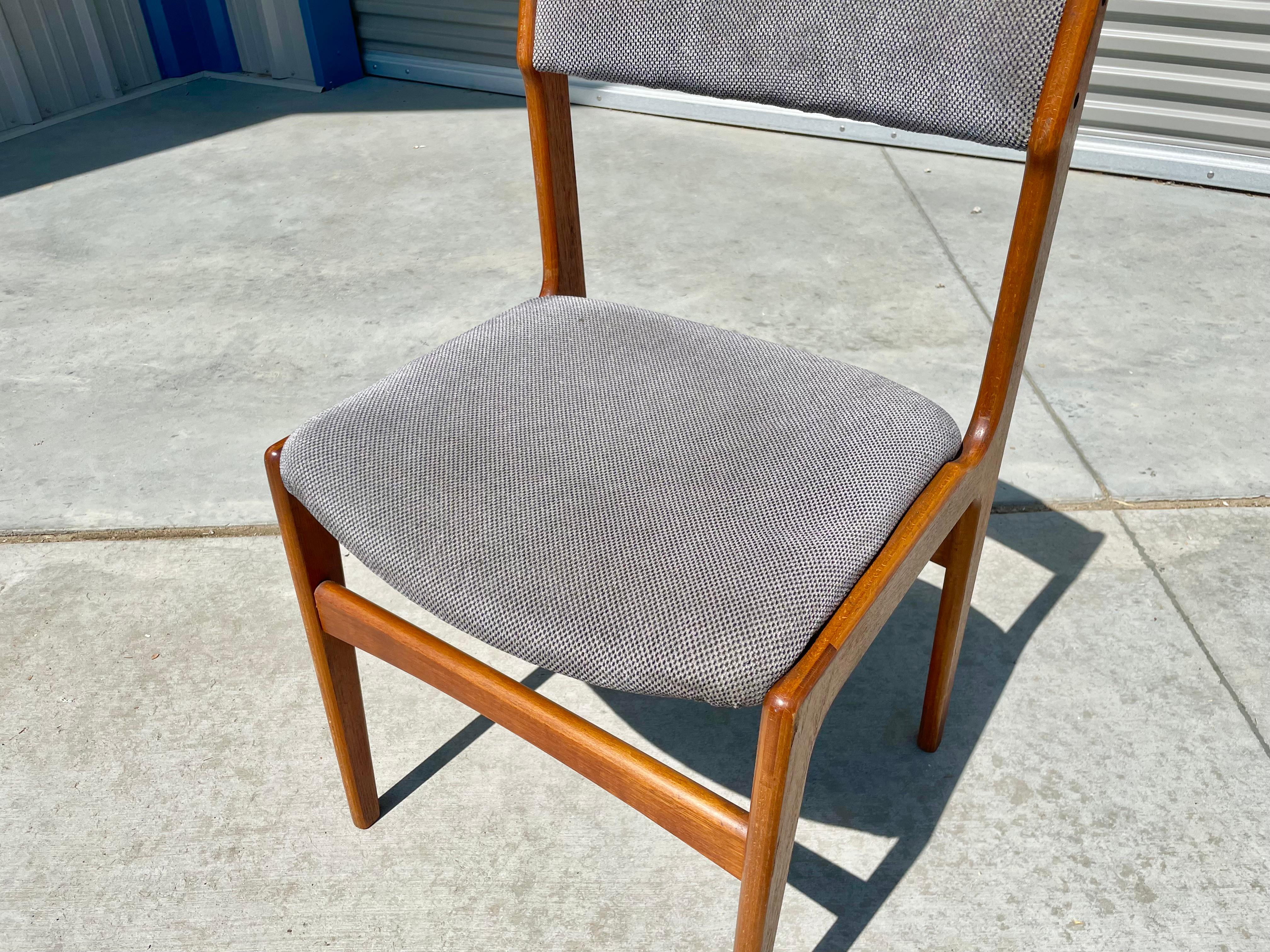 1960s Danish Modern Teak Dining Chairs - Set of 6 For Sale 7