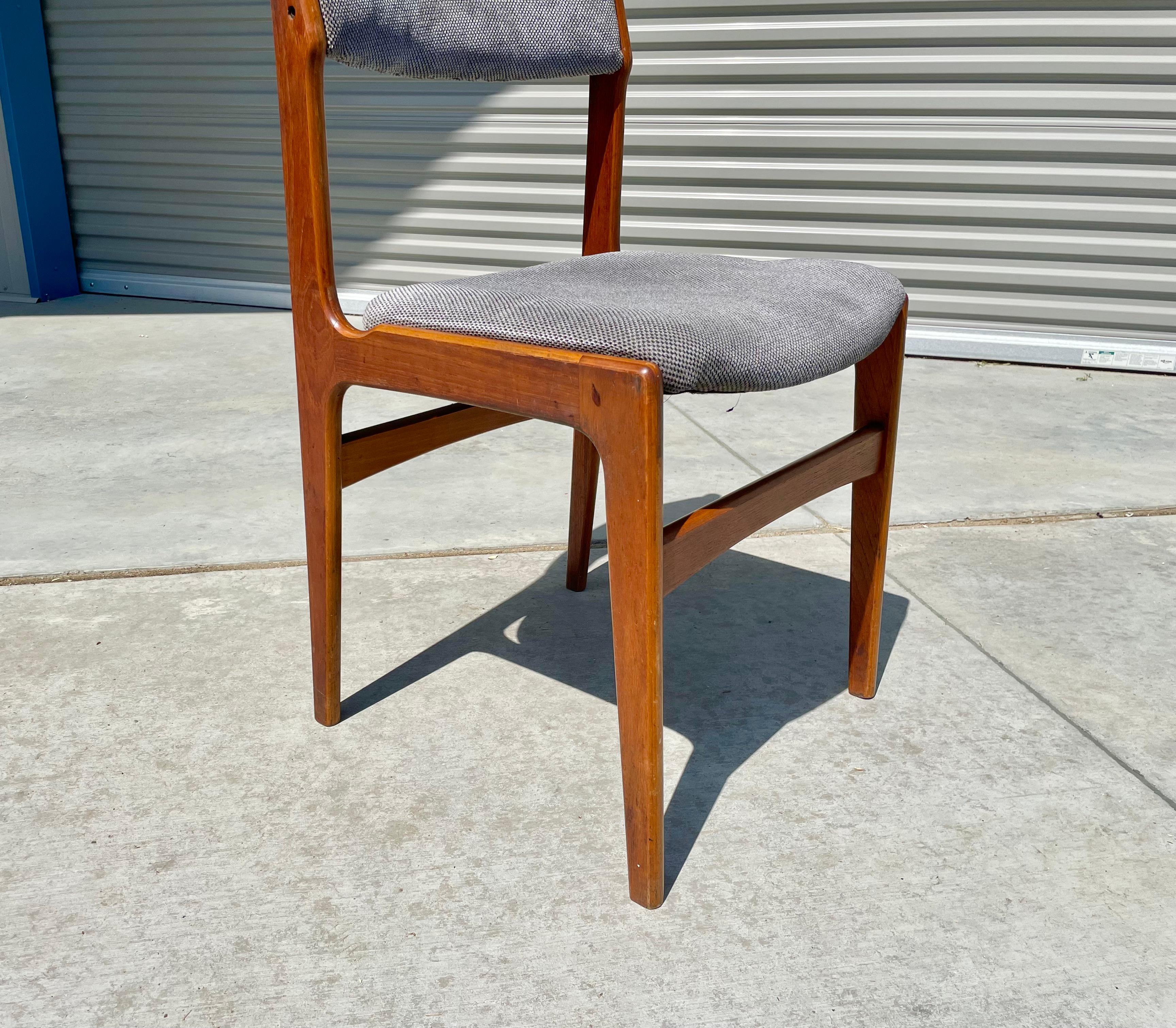 1960s Danish Modern Teak Dining Chairs - Set of 6 For Sale 9