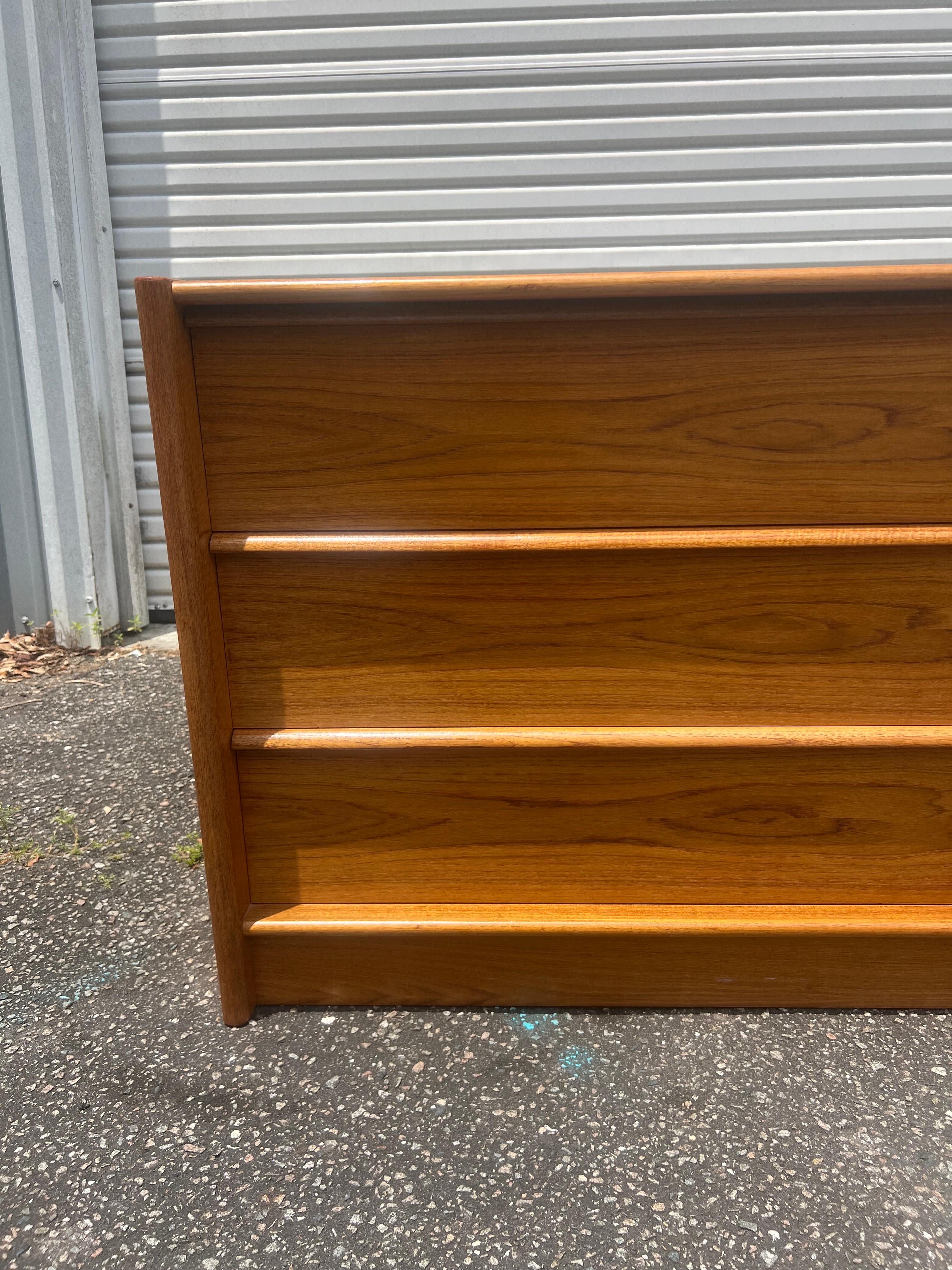 Scandinavian Modern 1960s Danish Modern Teak Dresser / Chest of Drawers by Jesper