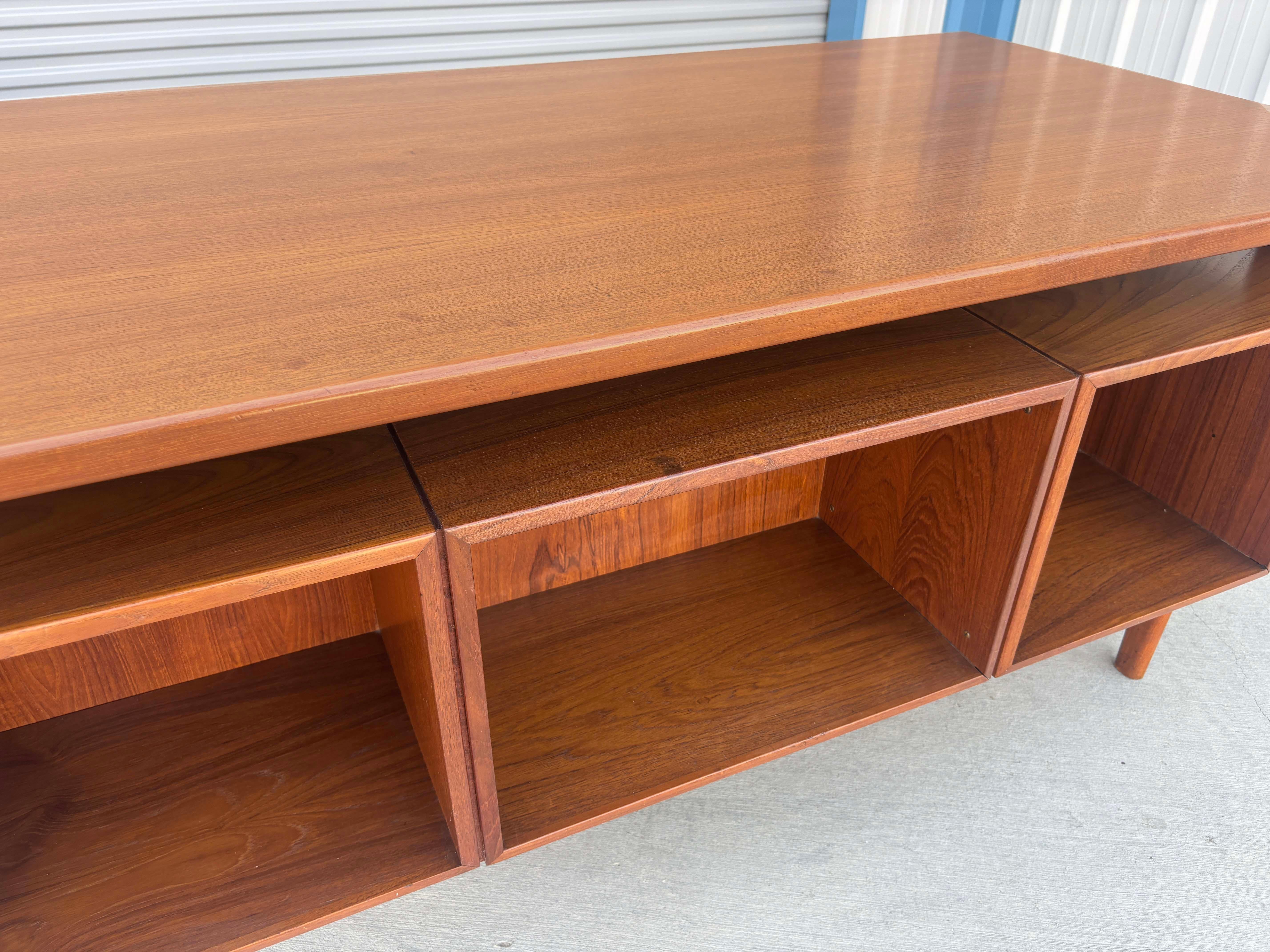 1960s Danish Modern Teak Executive Desk by Kai Kristiansen For Sale 7